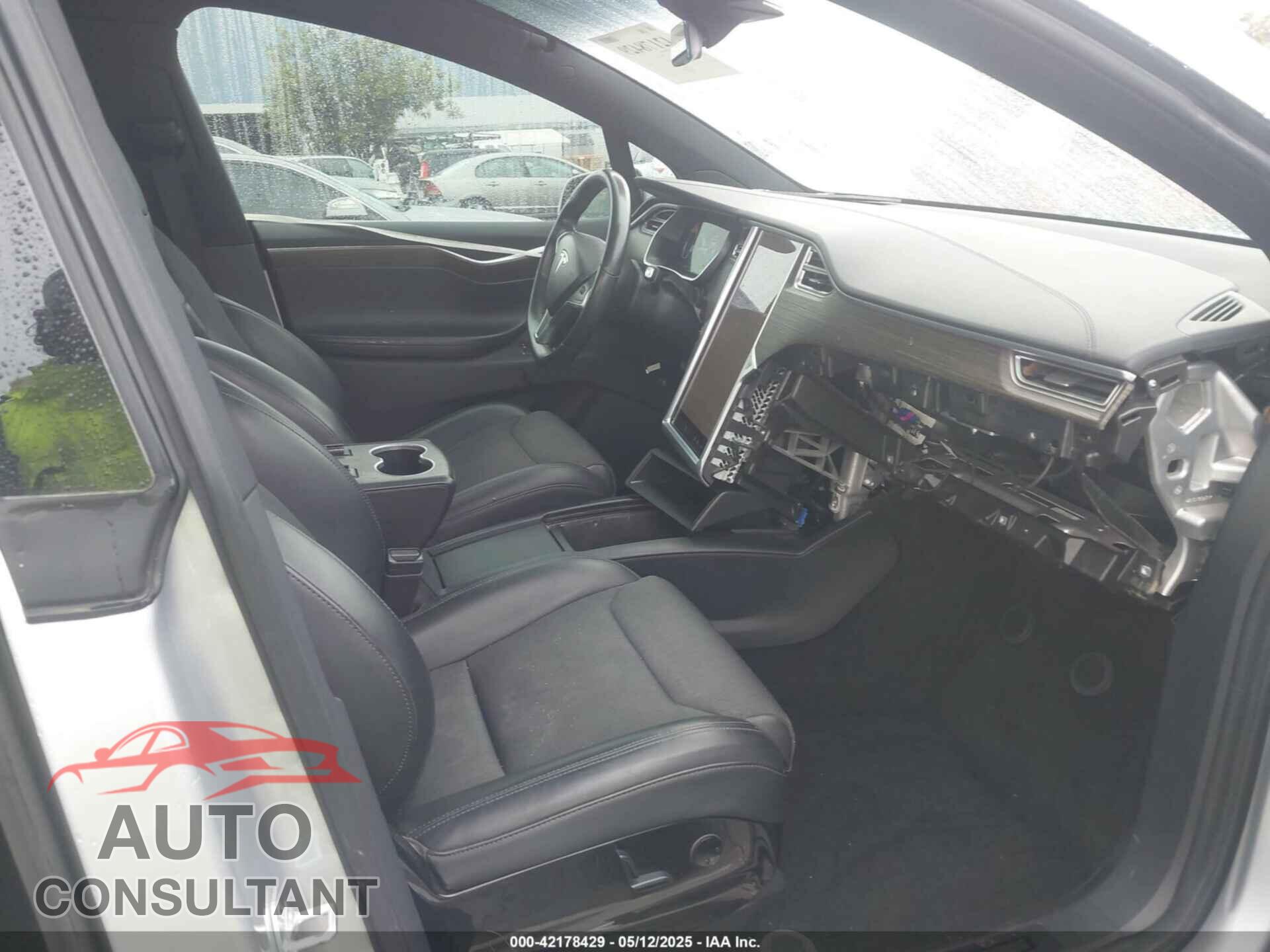 TESLA MODEL X 2016 - 5YJXCDE27GF026274