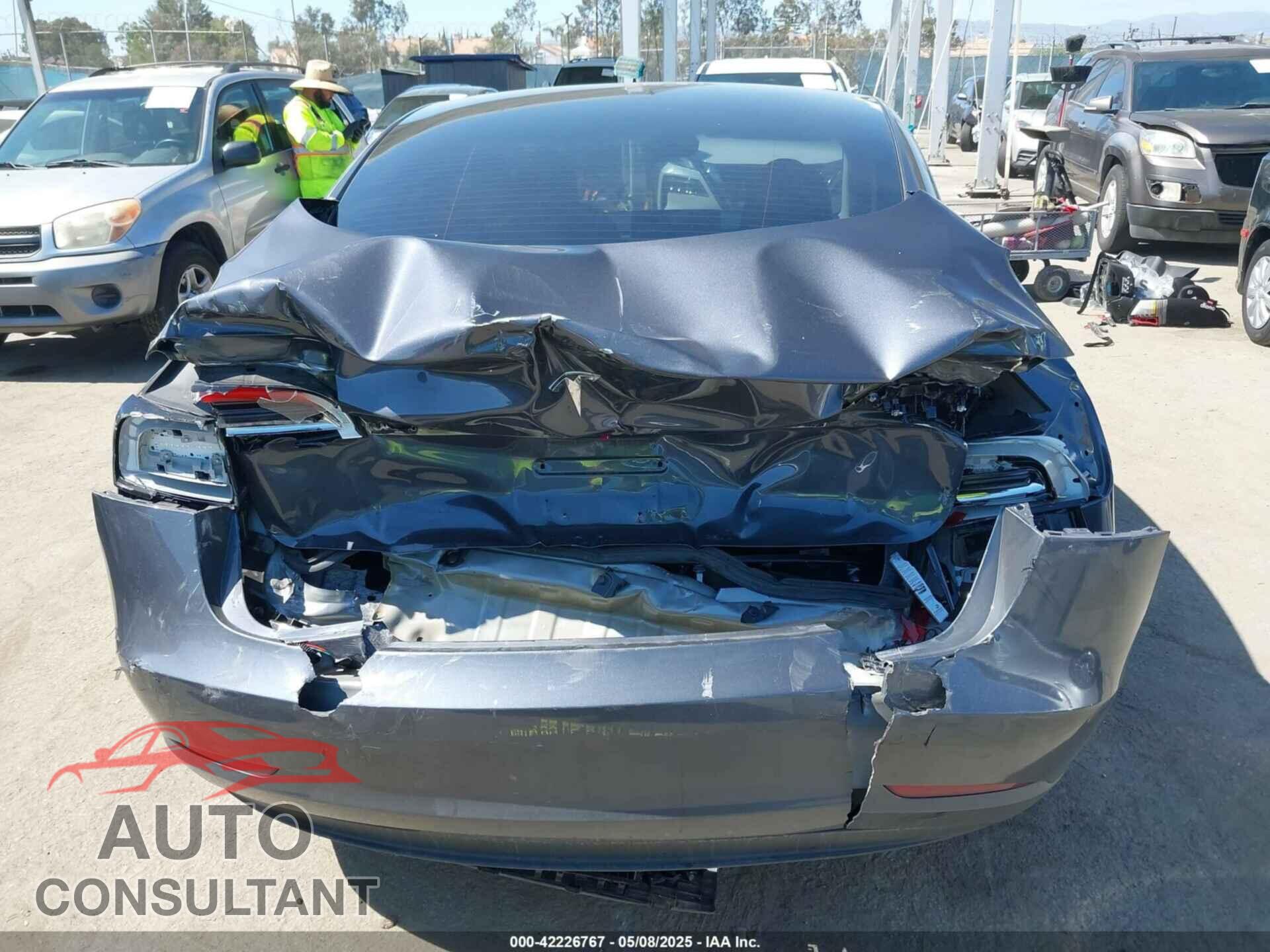 TESLA MODEL 3 2023 - 5YJ3E1EA7PF673322