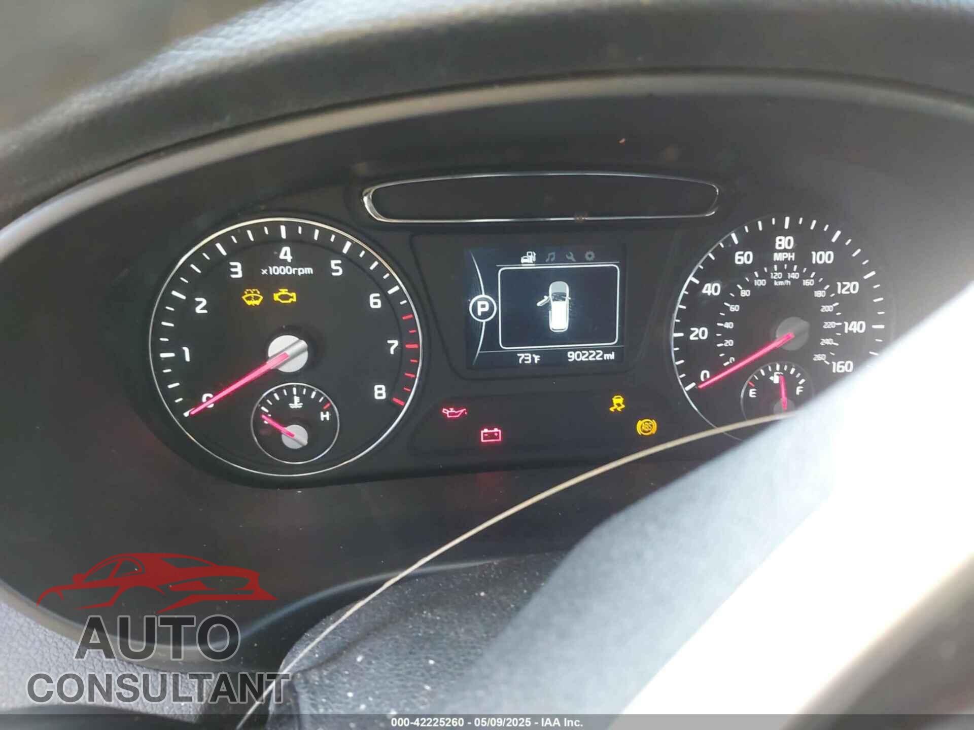 KIA SORENTO 2017 - 5XYPG4A36HG242551