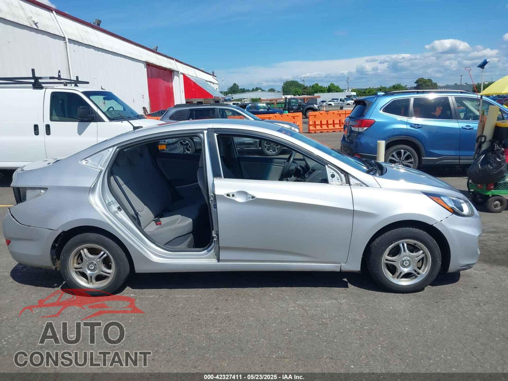 HYUNDAI ACCENT 2012 - KMHCU4AEXCU241639
