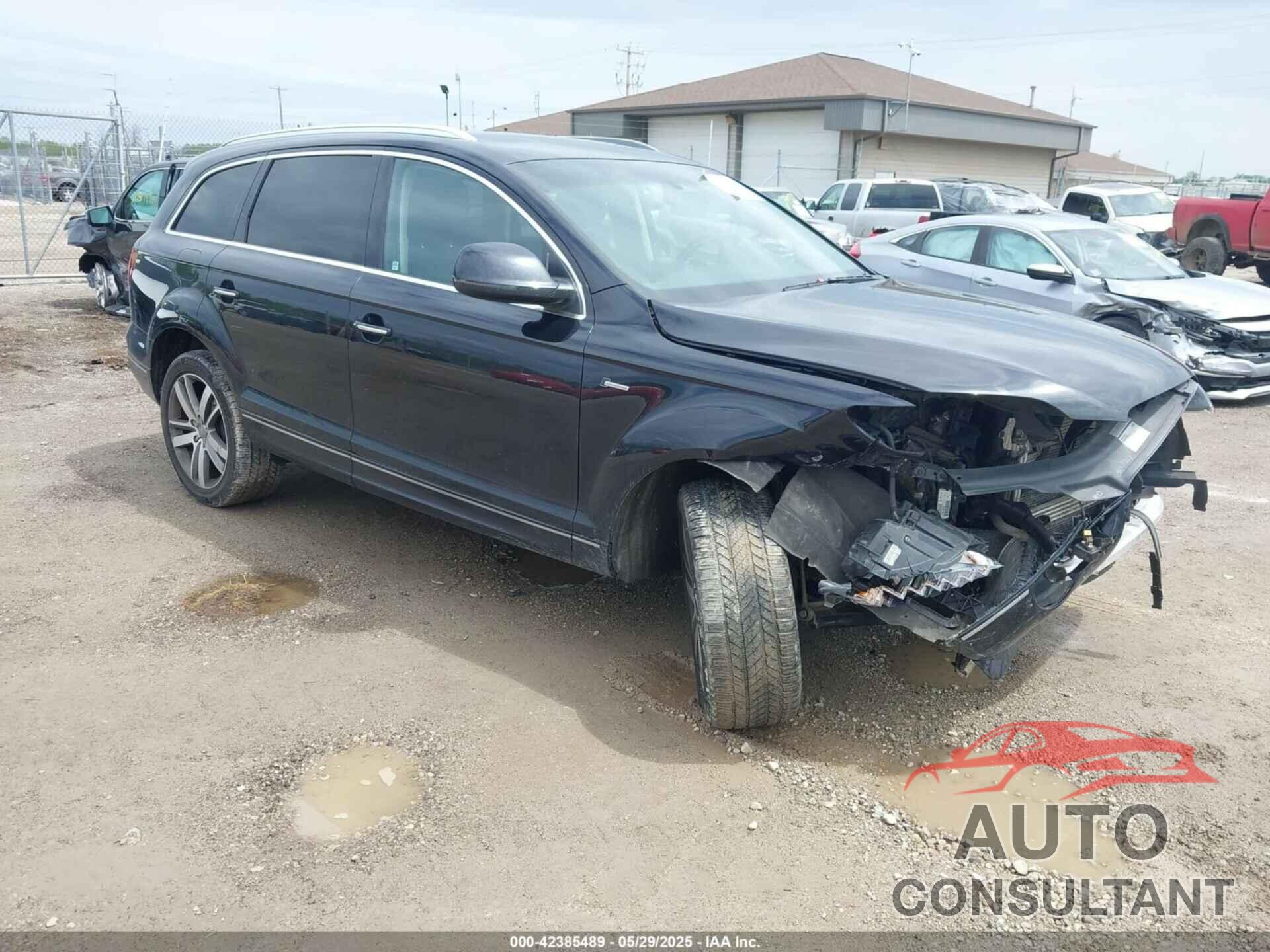 AUDI Q7 2015 - WA1LGAFE8FD010384