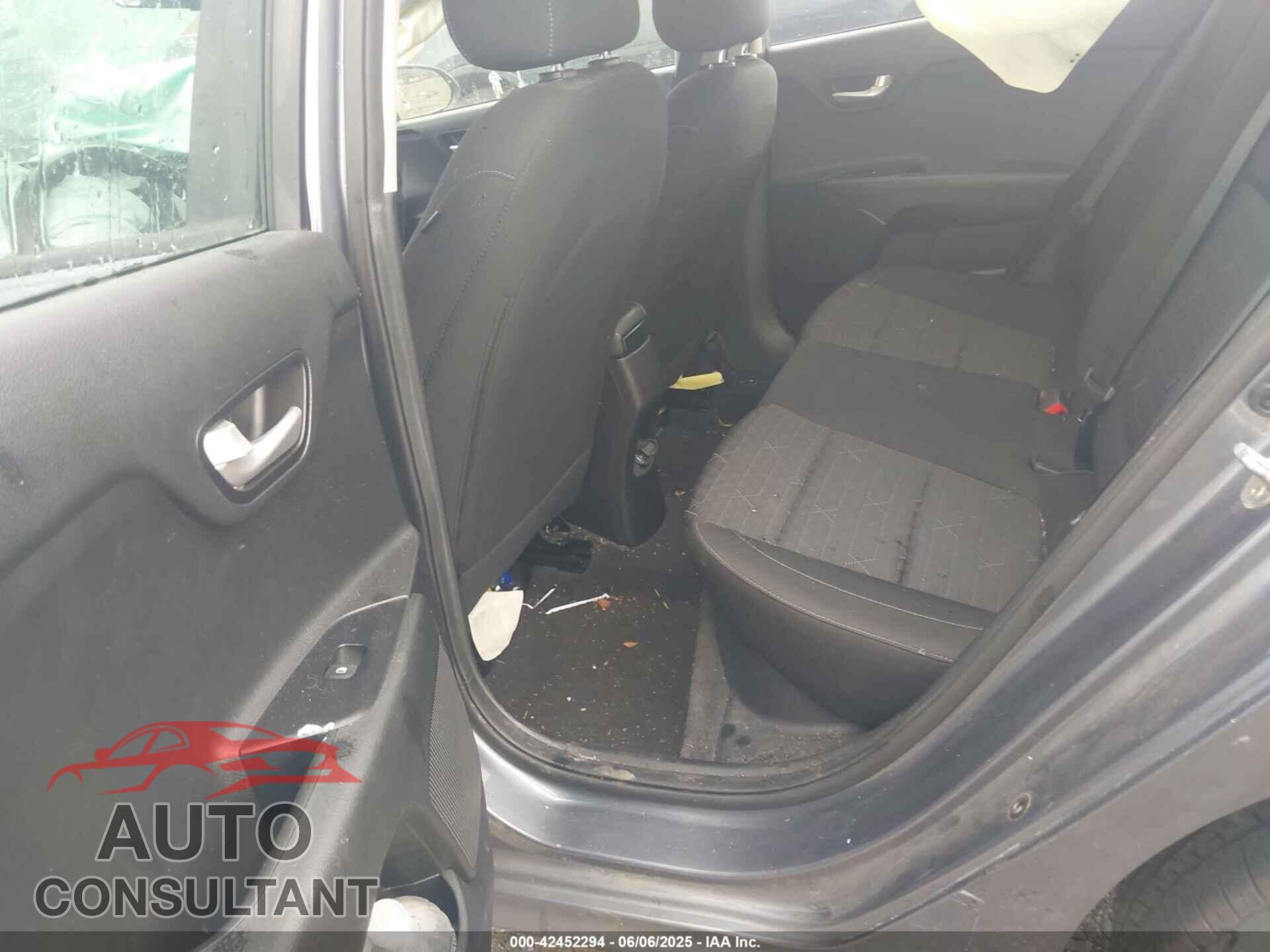 KIA RIO 2019 - 3KPA24AB1KE165801