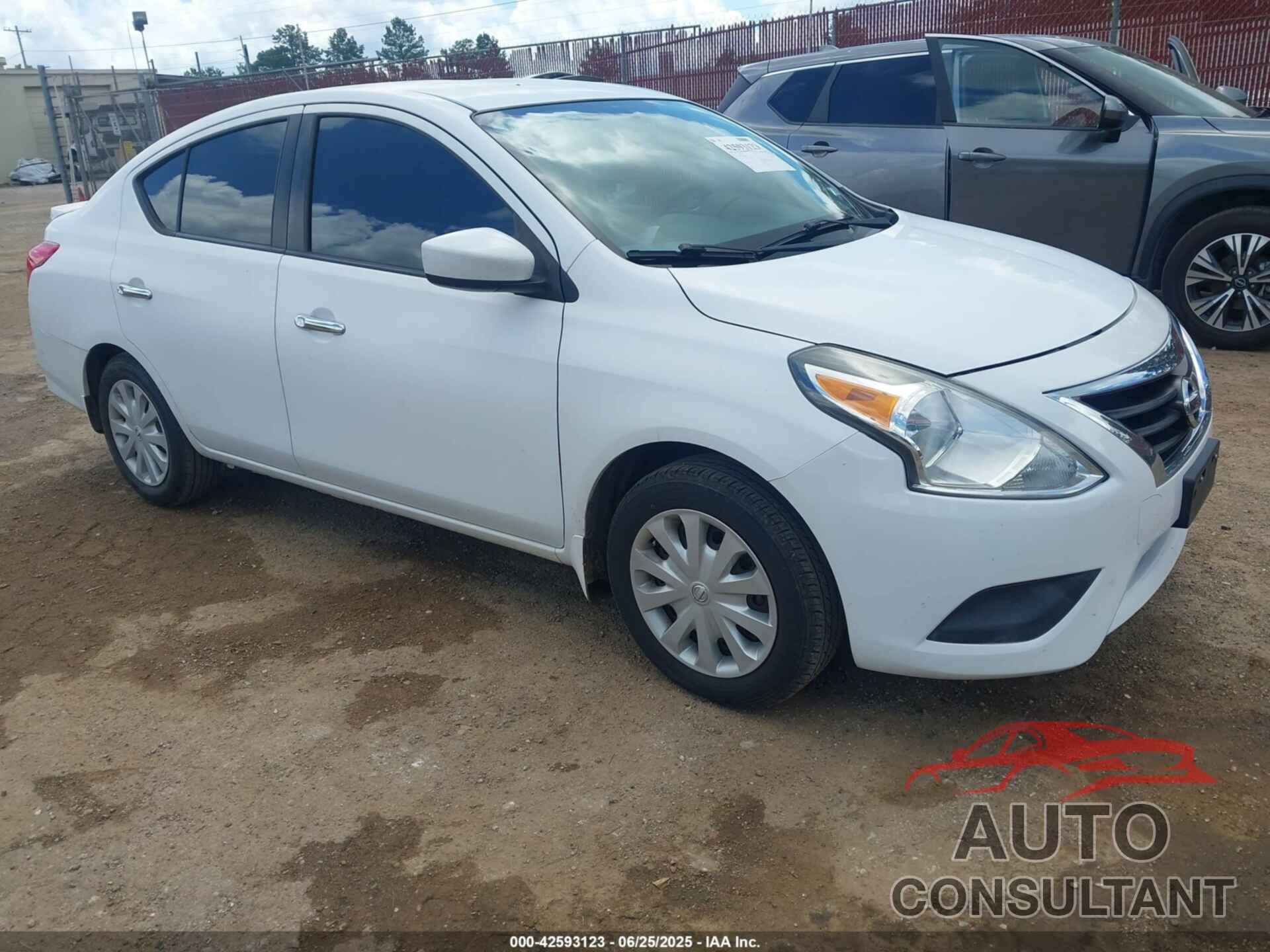 NISSAN VERSA 2015 - 3N1CN7AP3FL906886