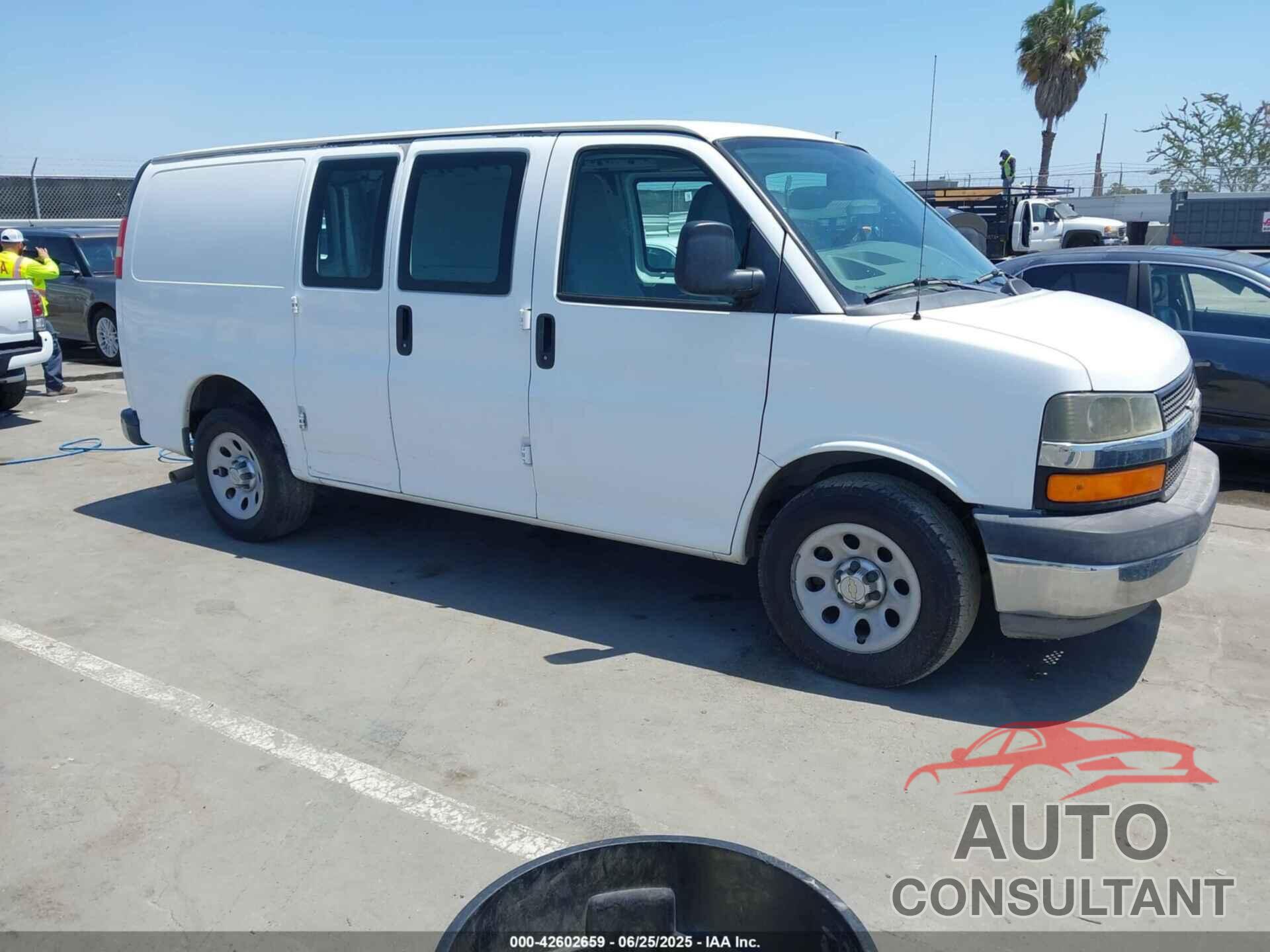 CHEVROLET EXPRESS 1500 2014 - 1GCSGAFX6E1137637