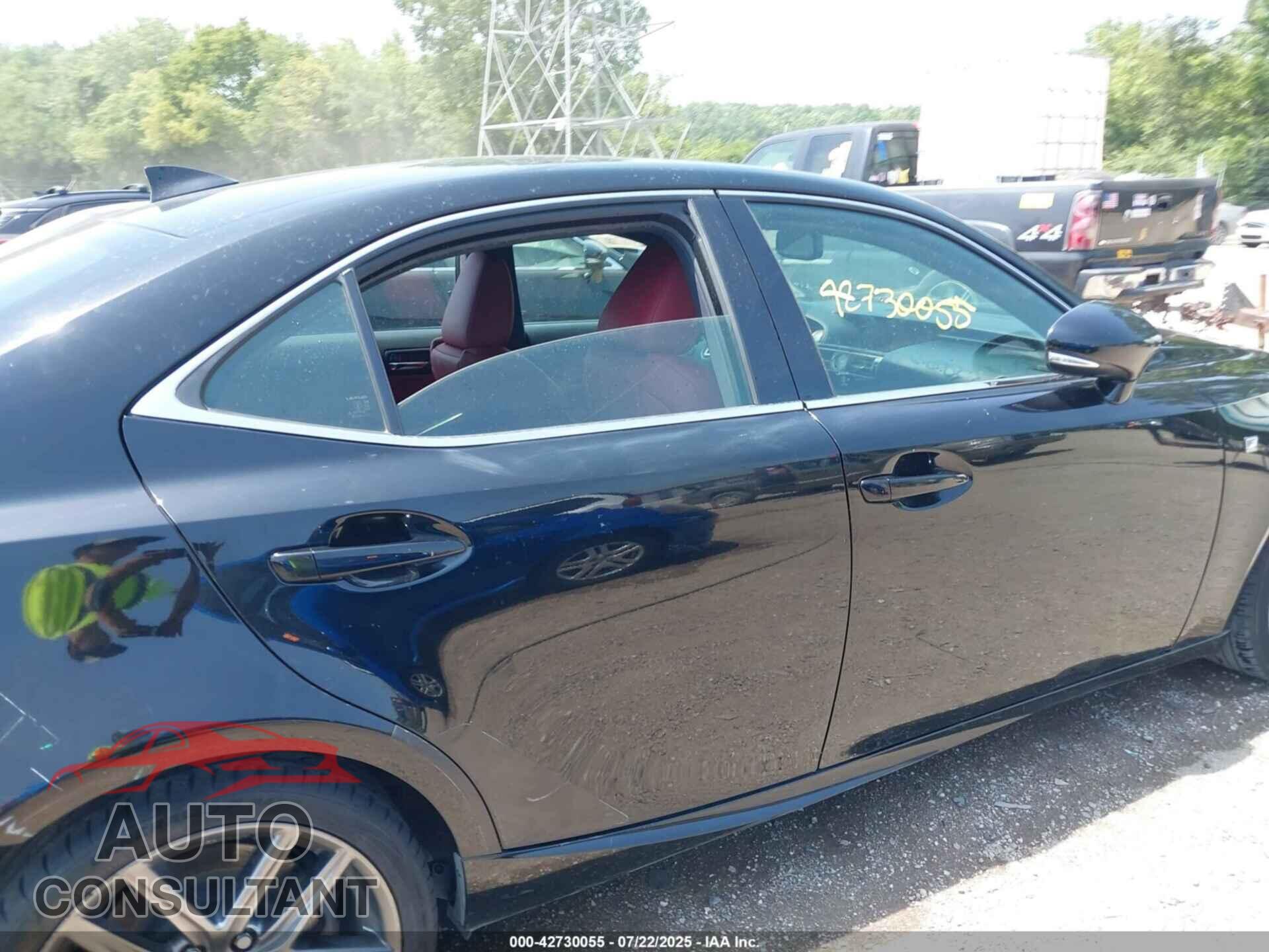 LEXUS IS 200T 2016 - JTHBA1D23G5004305