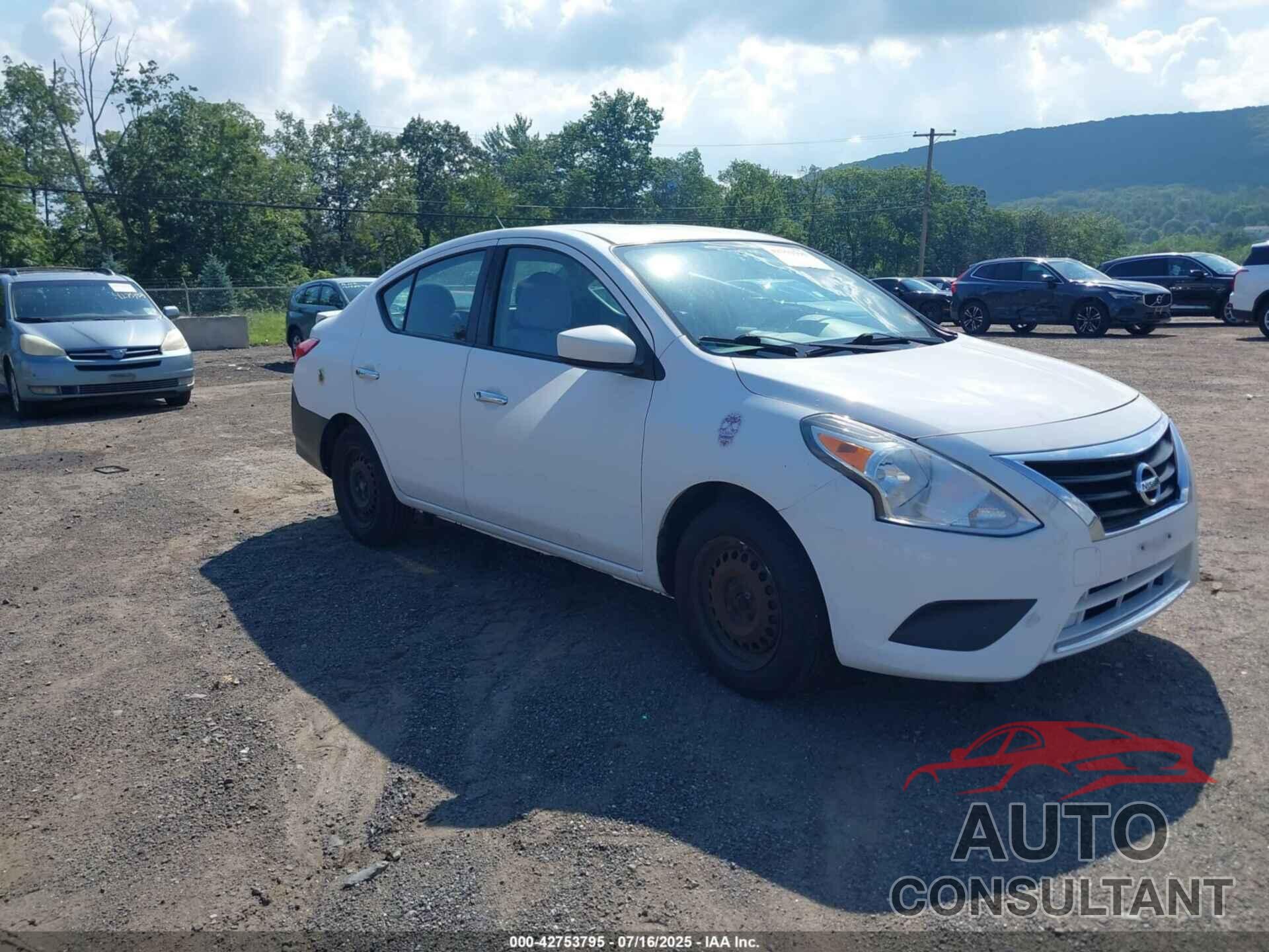 NISSAN VERSA 2016 - 3N1CN7AP4GL886357