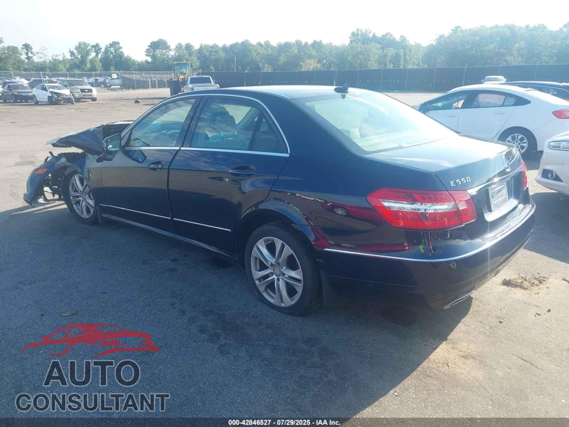 MERCEDES-BENZ E 550 2011 - WDDHF7CB9BA327216