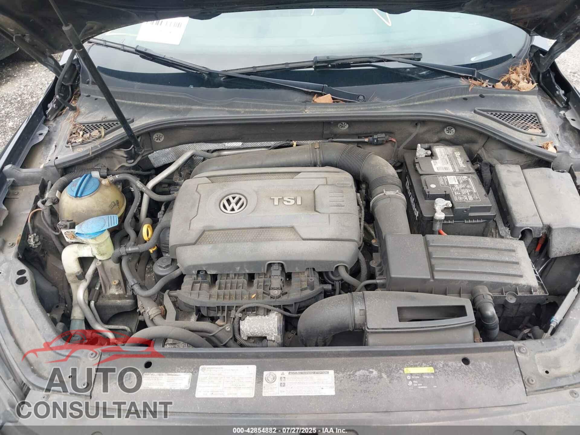 VOLKSWAGEN PASSAT 2017 - 1VWDT7A39HC025397