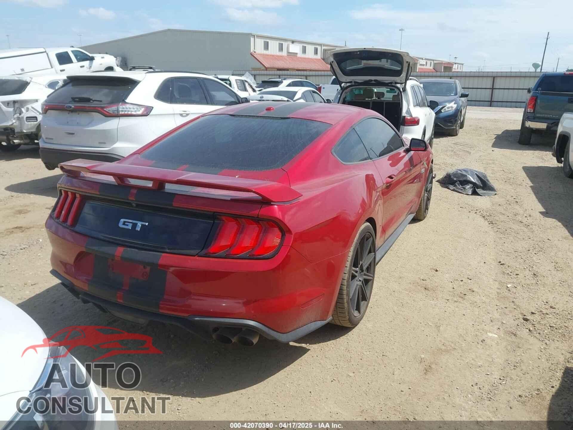 FORD MUSTANG 2020 - 1FA6P8CF2L5115426