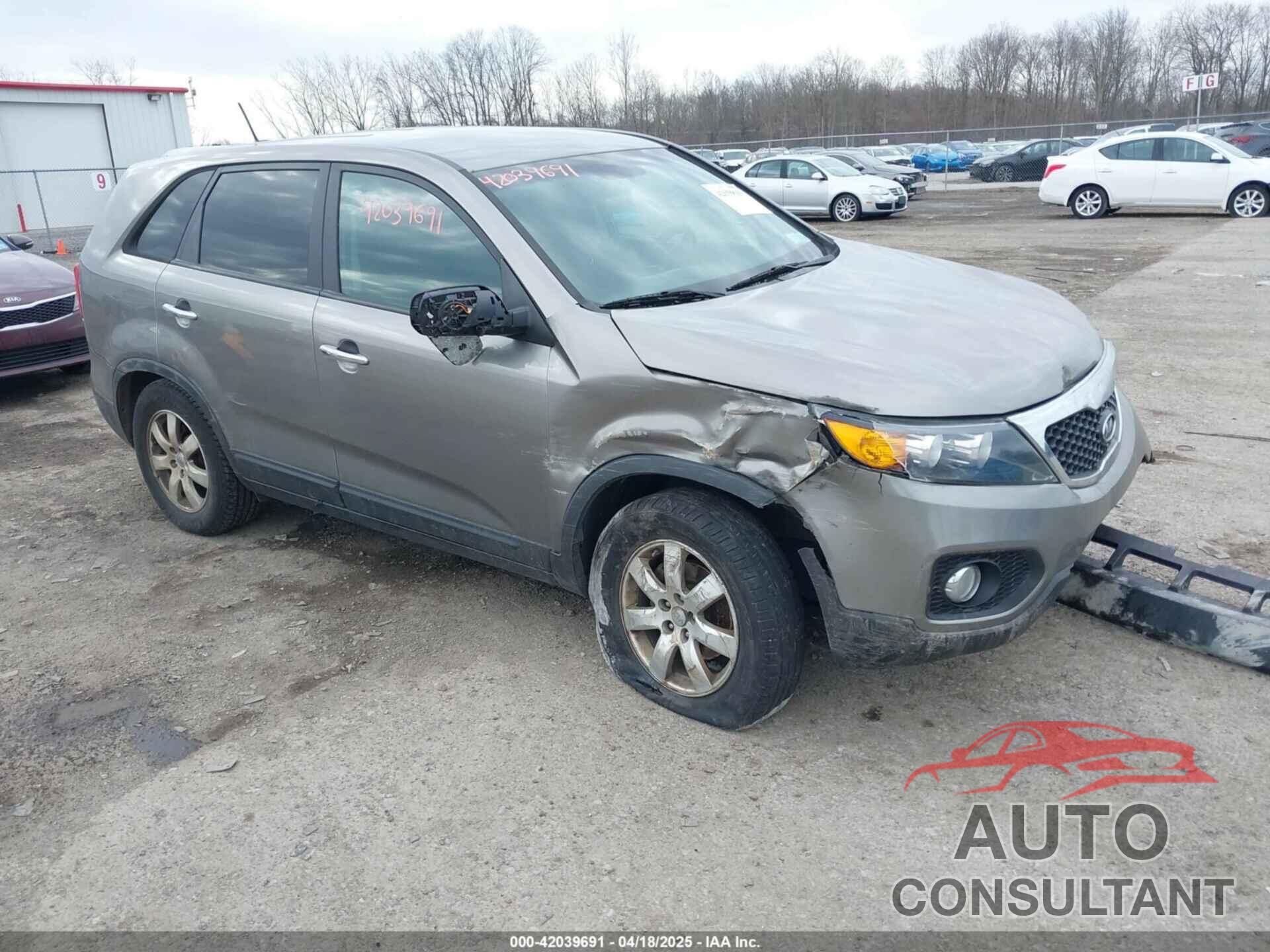 KIA SORENTO 2013 - 5XYKT3A18DG418556