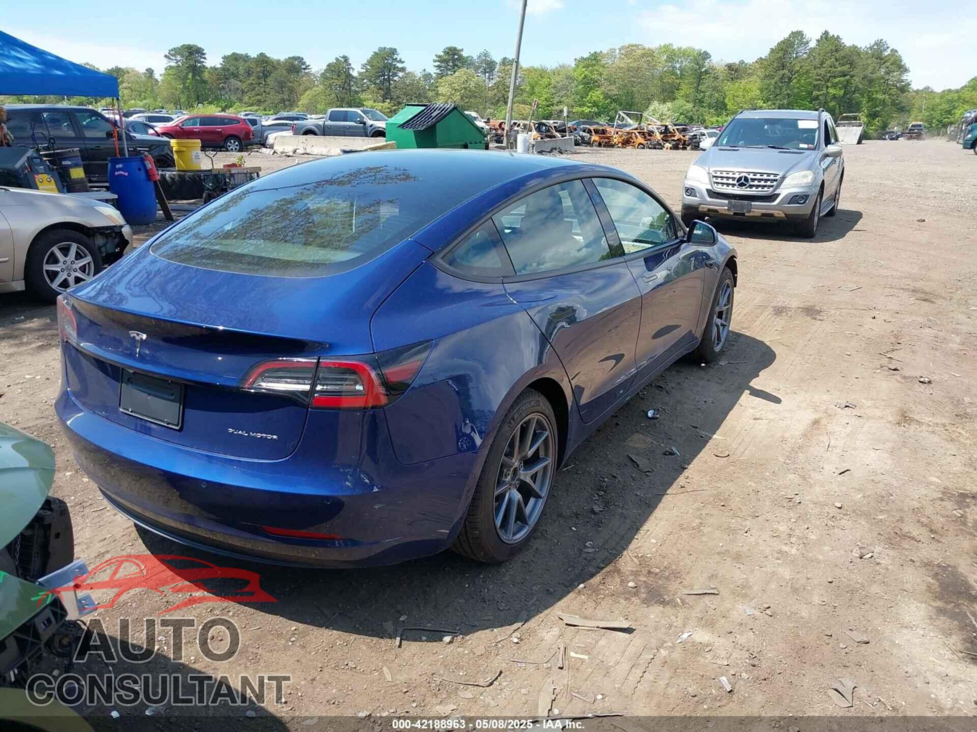 TESLA MODEL 3 2022 - 5YJ3E1EB7NF180049