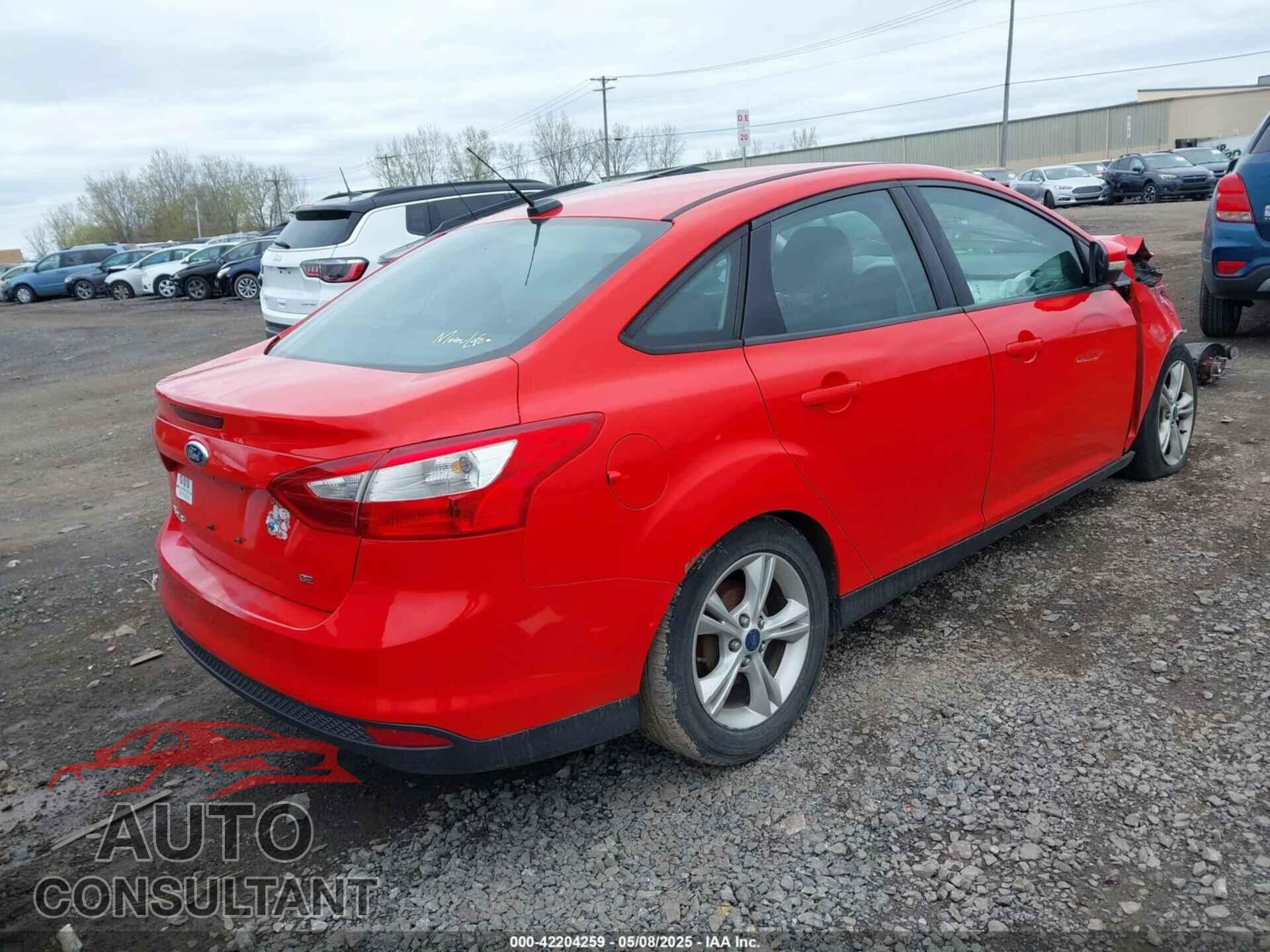FORD FOCUS 2014 - 1FADP3F22EL409359