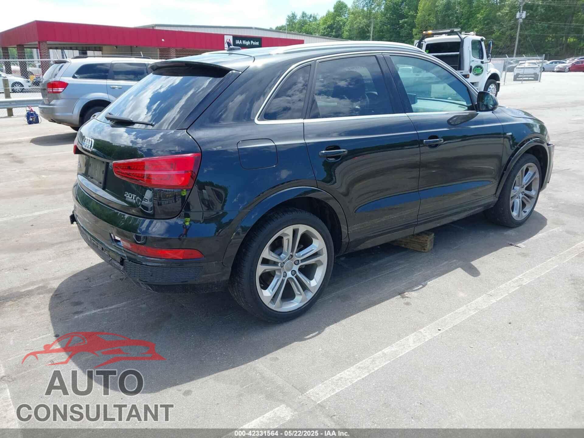 AUDI Q3 2016 - WA1GFCFS4GR015382