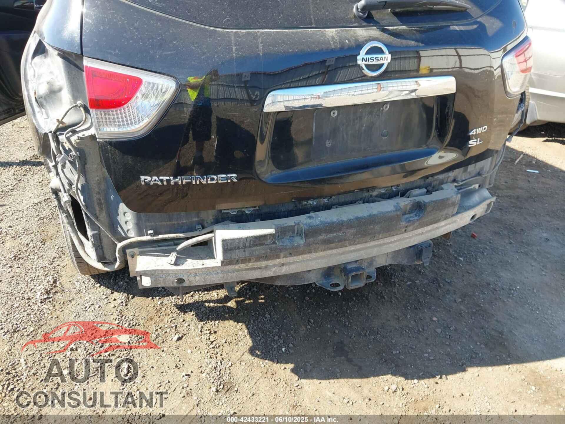 NISSAN PATHFINDER 2014 - 5N1AR2MM9EC729747