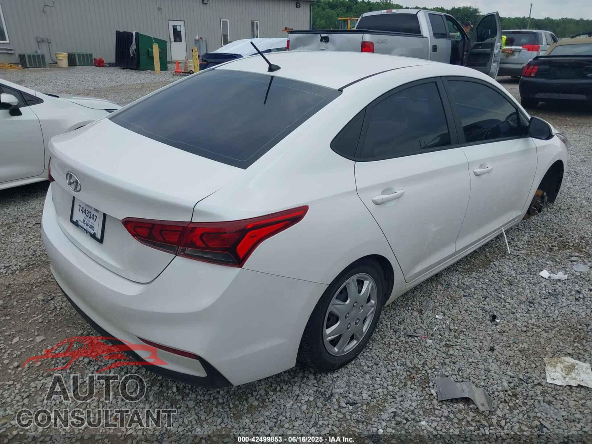 HYUNDAI ACCENT 2019 - 3KPC24A33KE076443
