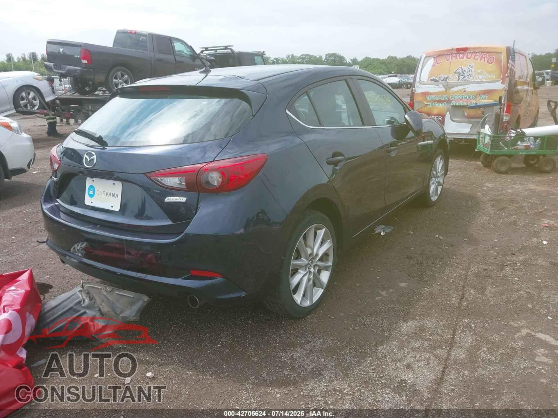 MAZDA MAZDA3 2017 - 3MZBN1L79HM122581