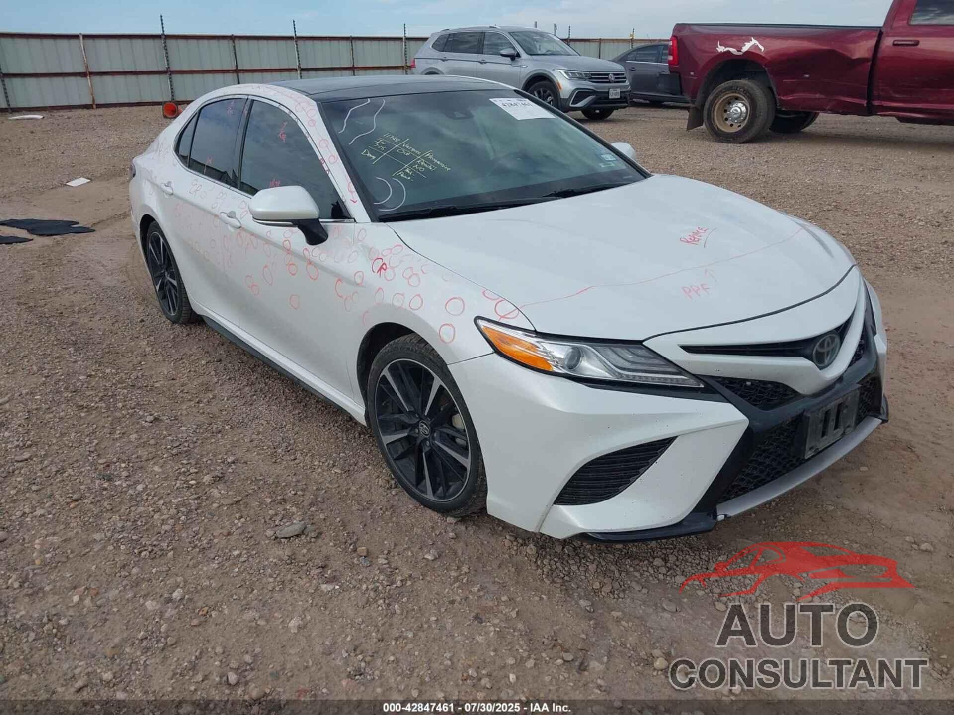 TOYOTA CAMRY 2020 - 4T1K61AKXLU869680