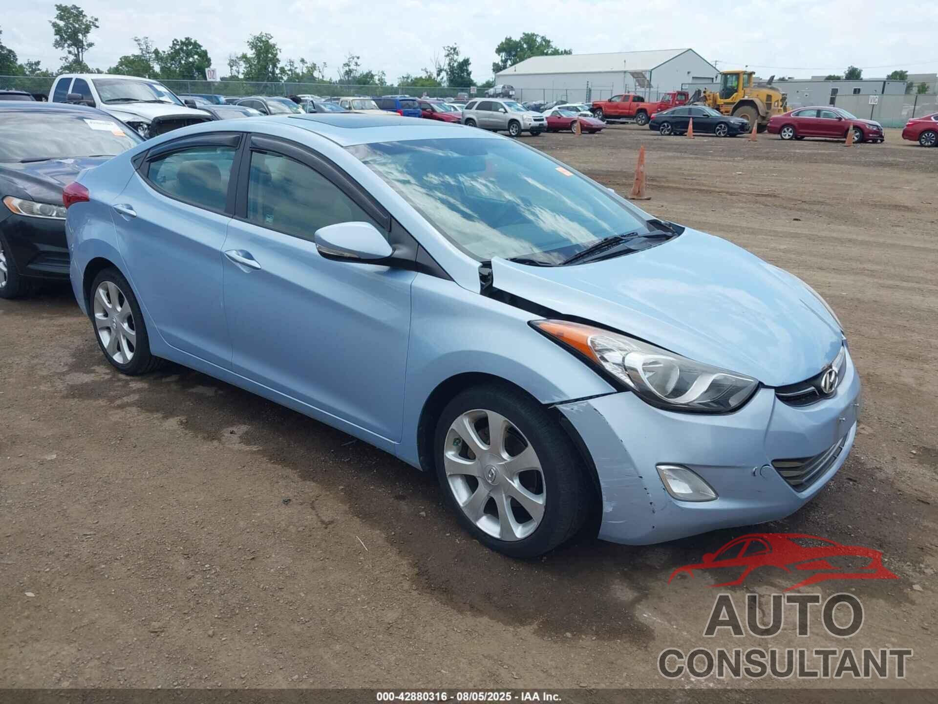 HYUNDAI ELANTRA 2012 - KMHDH4AE9CU207197