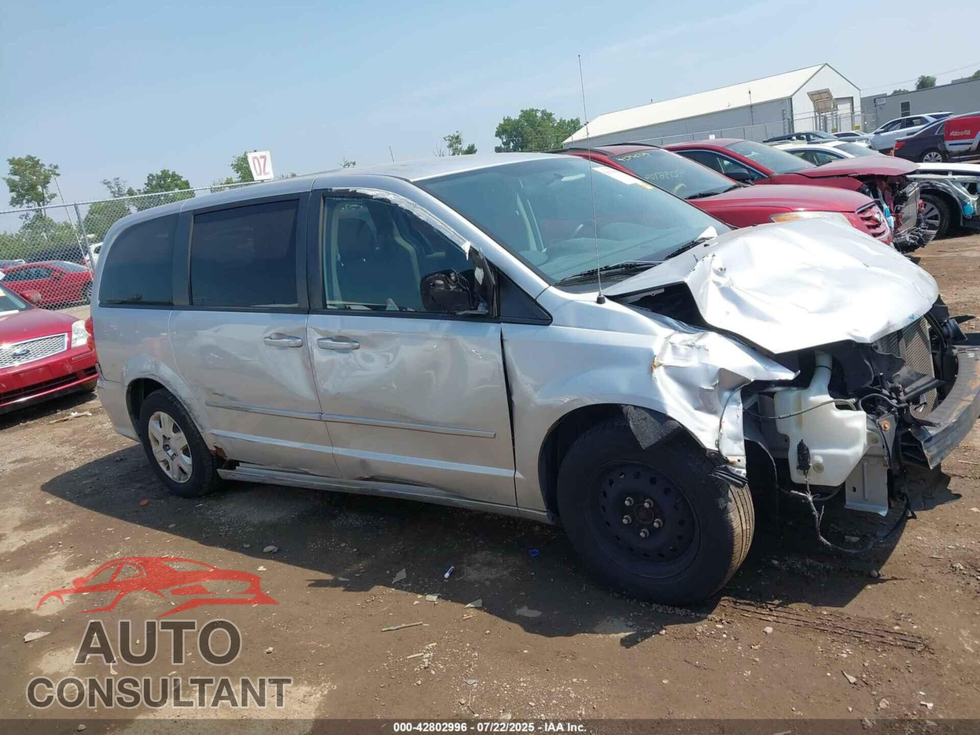 DODGE GRAND CARAVAN 2011 - 2D4RN4DG3BR690913