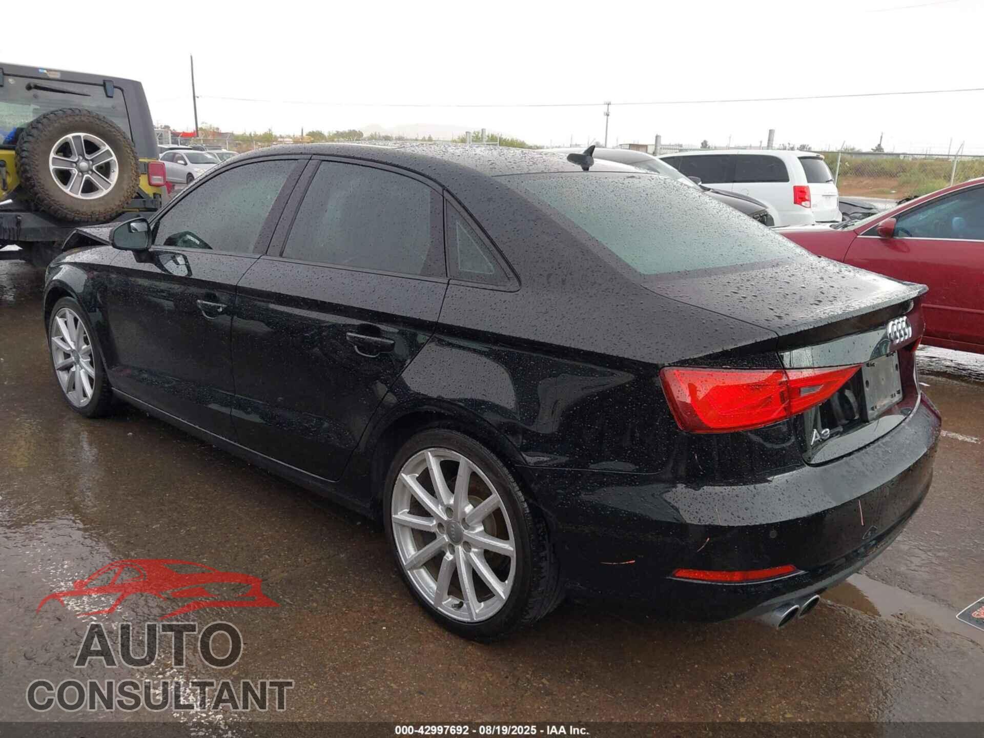 AUDI A3 2016 - WAUA7GFF0G1008086