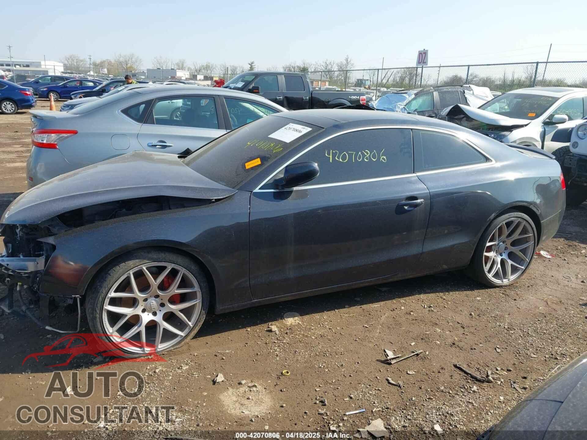 AUDI A5 2013 - WAUVFAFR7DA046521