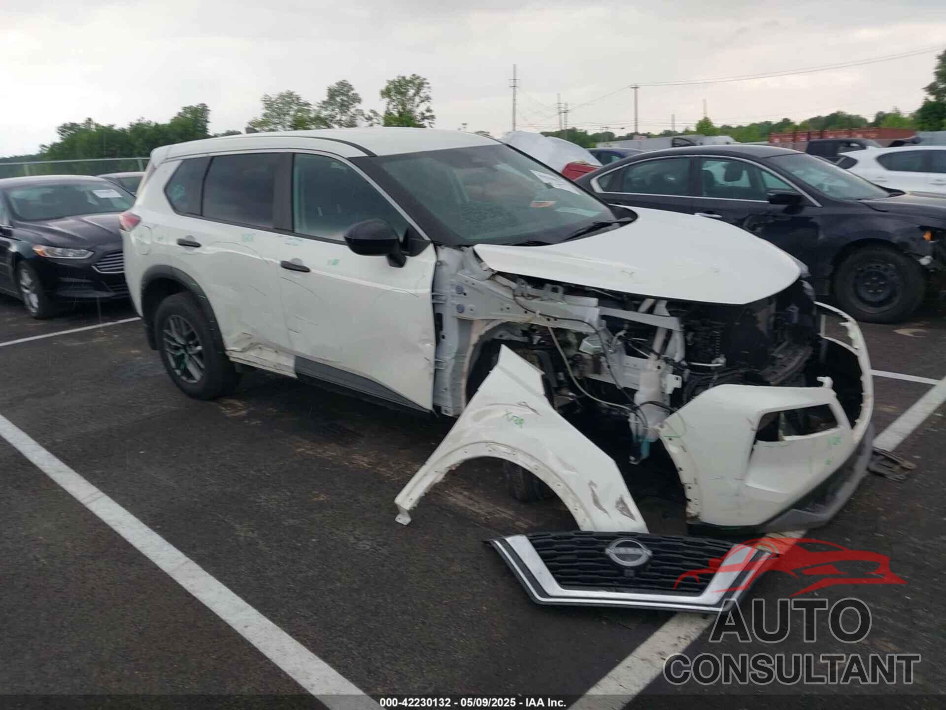 NISSAN ROGUE 2023 - 5N1BT3AA5PC884529