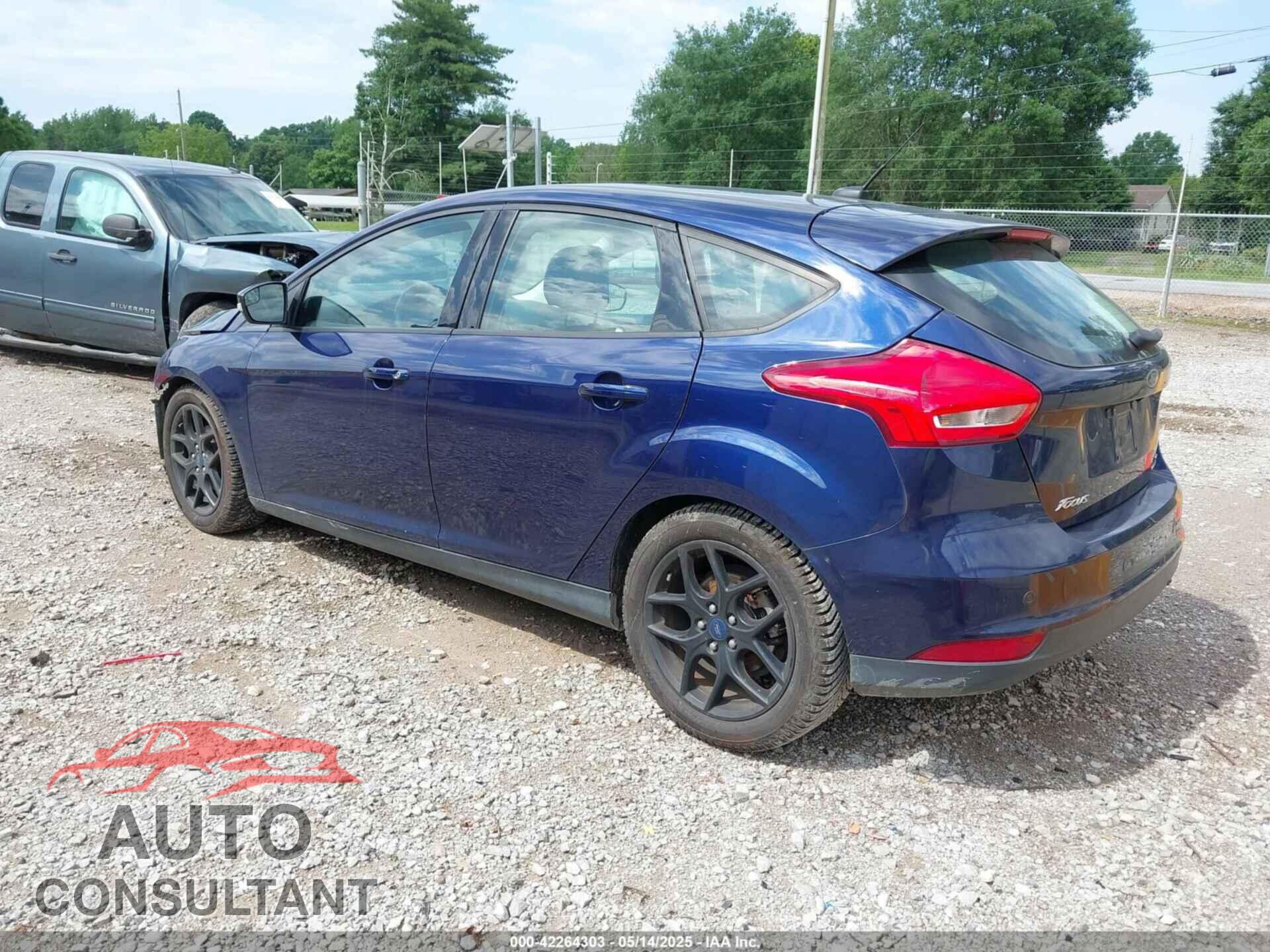 FORD FOCUS 2016 - 1FADP3K2XGL307302