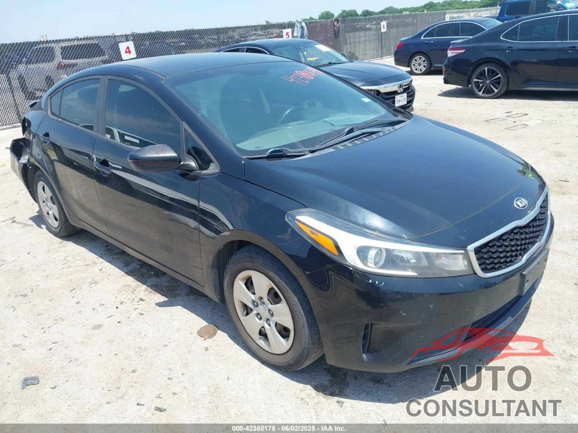 KIA FORTE 2018 - 3KPFL4A76JE165662