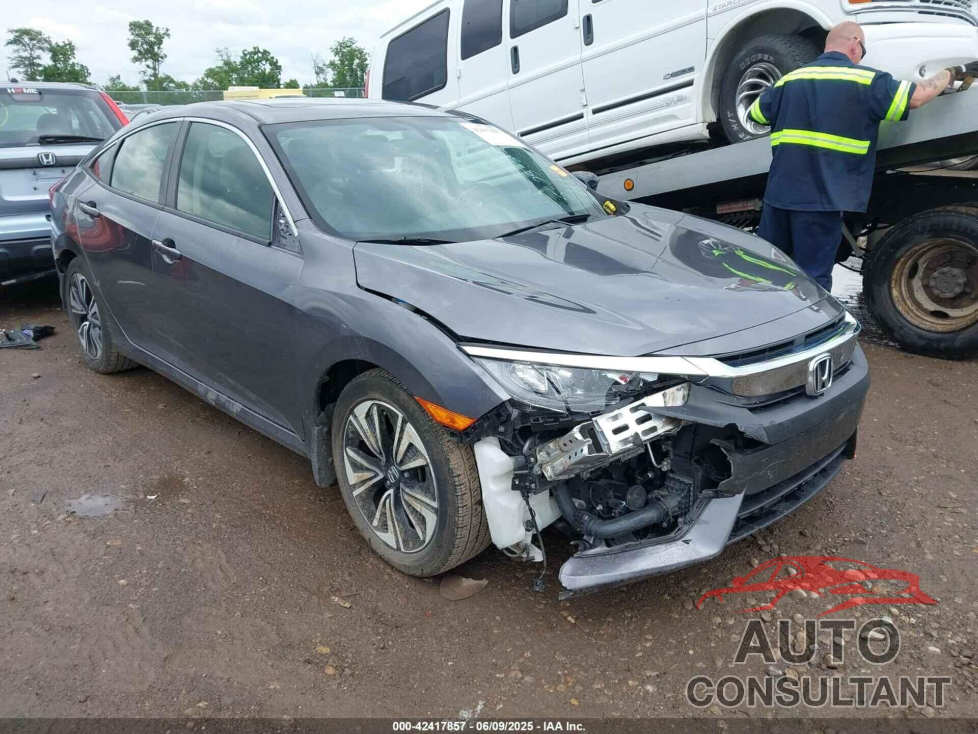 HONDA CIVIC 2018 - JHMFC1F79JX026437