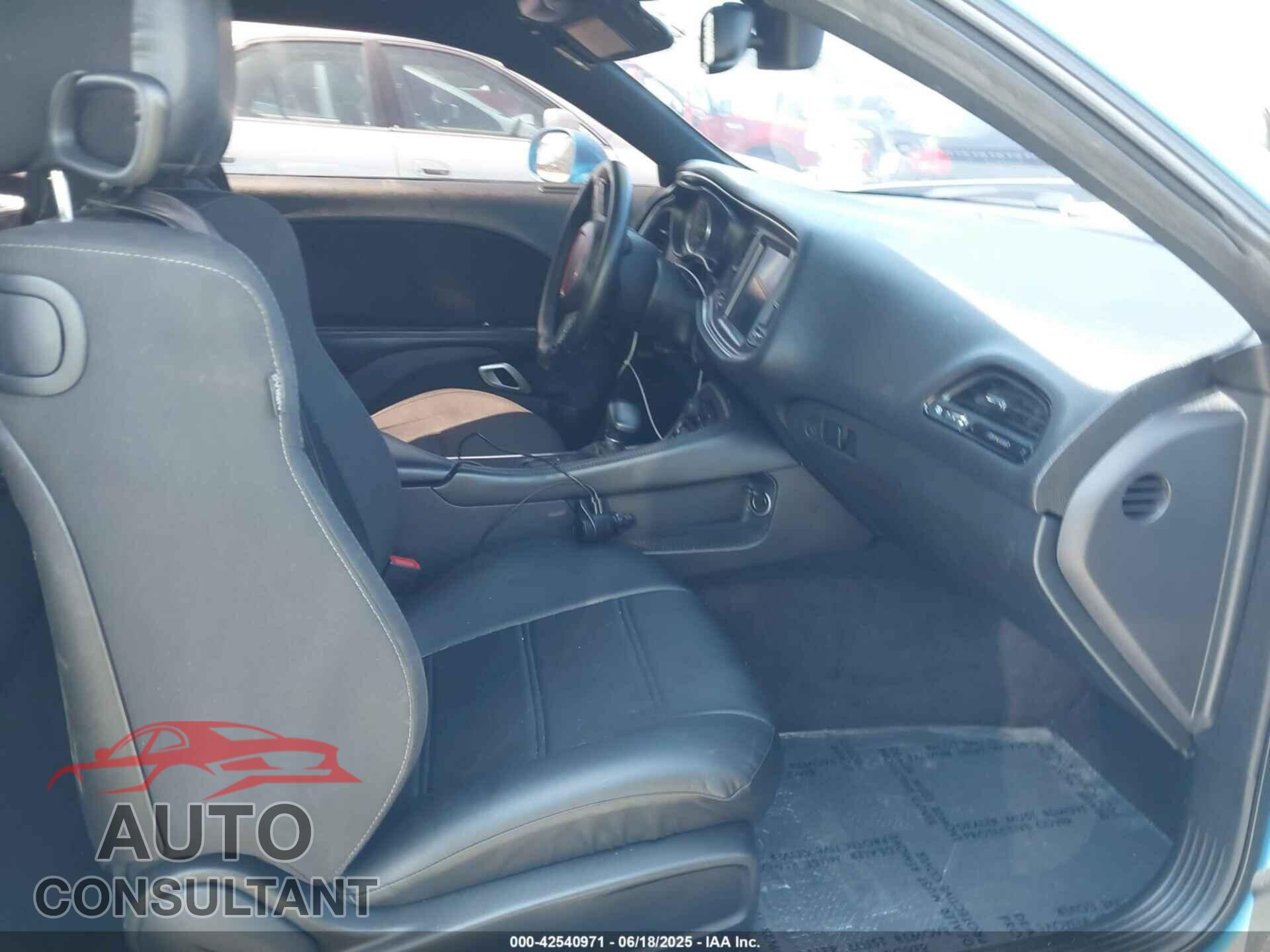 DODGE CHALLENGER 2016 - 2C3CDZBT1GH264674