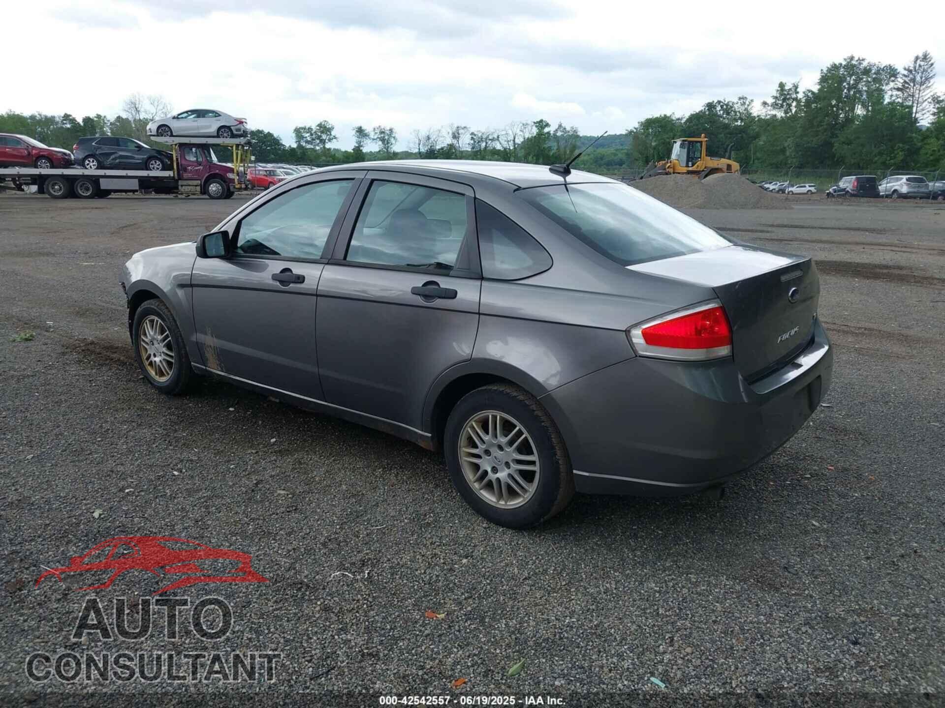 FORD FOCUS 2011 - 1FAHP3FN8BW121772