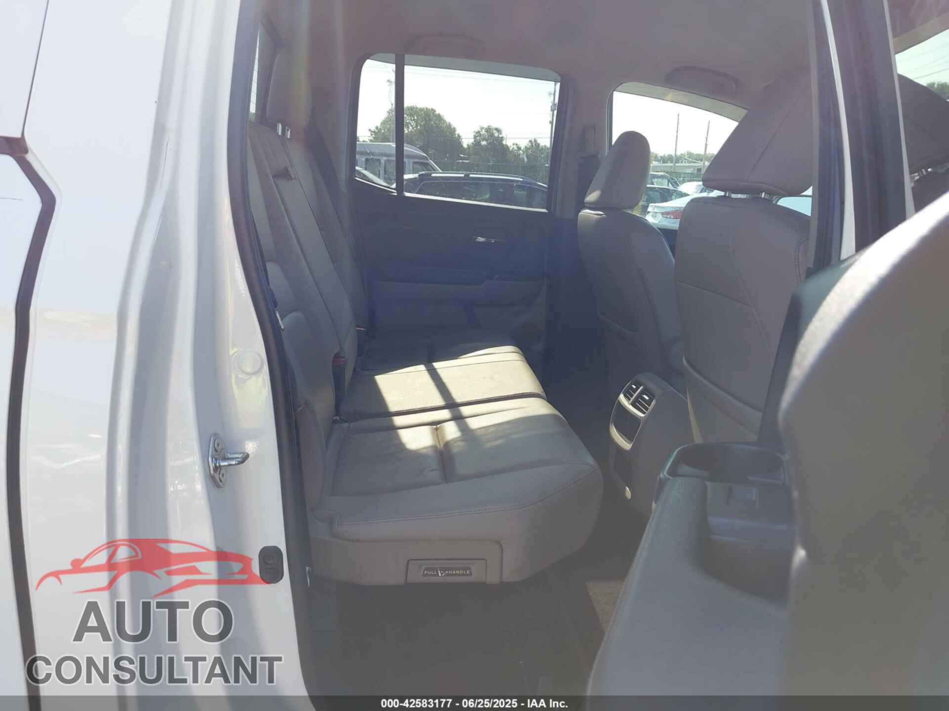 HONDA RIDGELINE 2017 - 5FPYK3F69HB038048