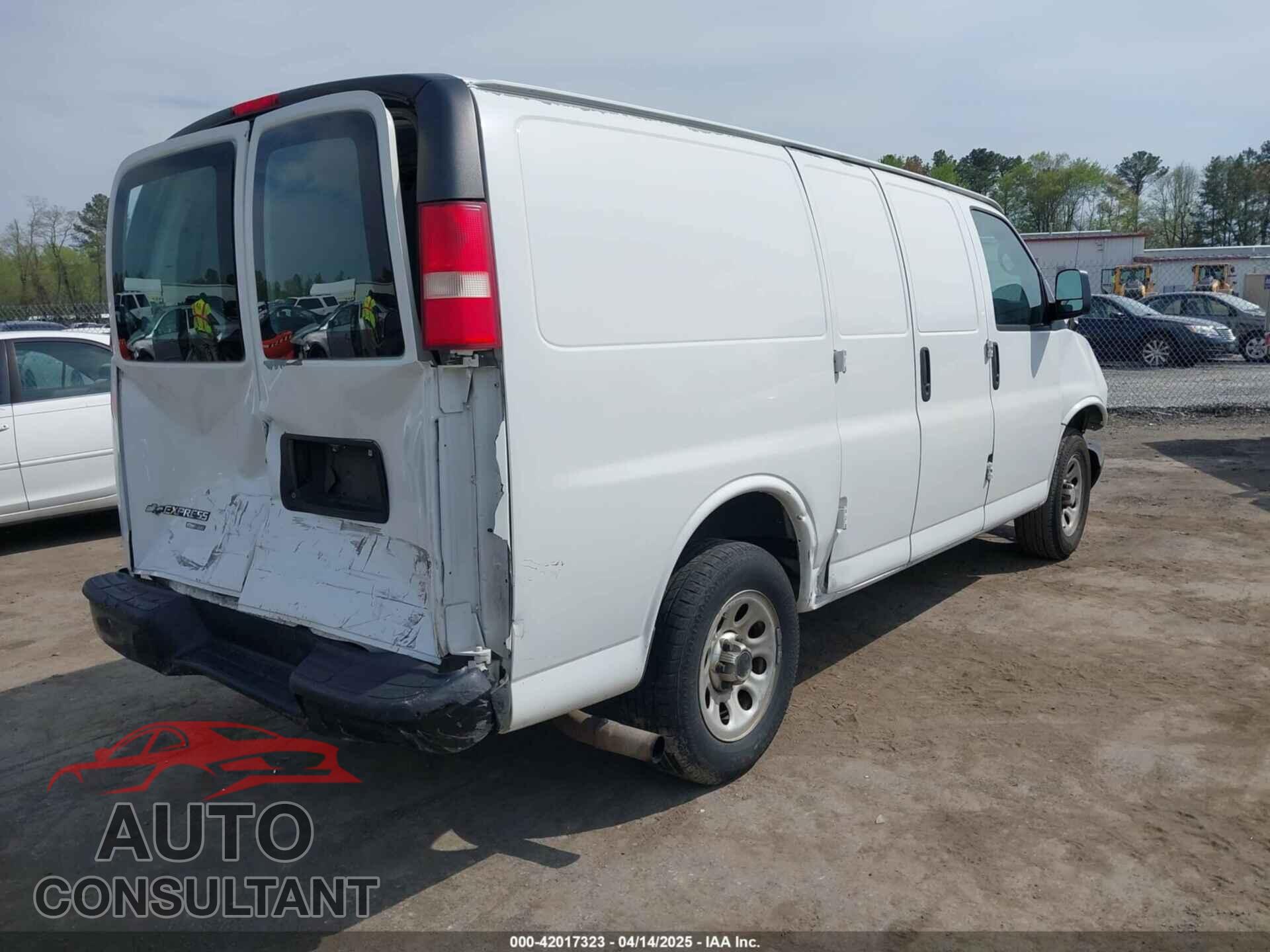 CHEVROLET EXPRESS 2013 - 1GCSGAFX8D1118666