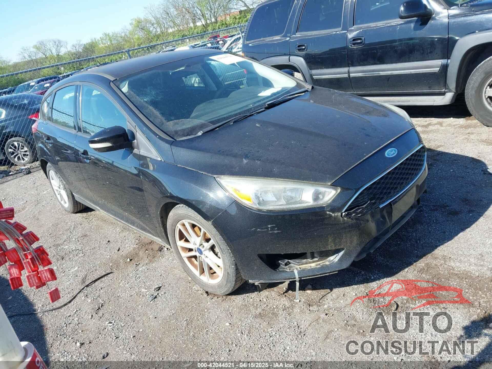 FORD FOCUS 2015 - 1FADP3K28FL214566