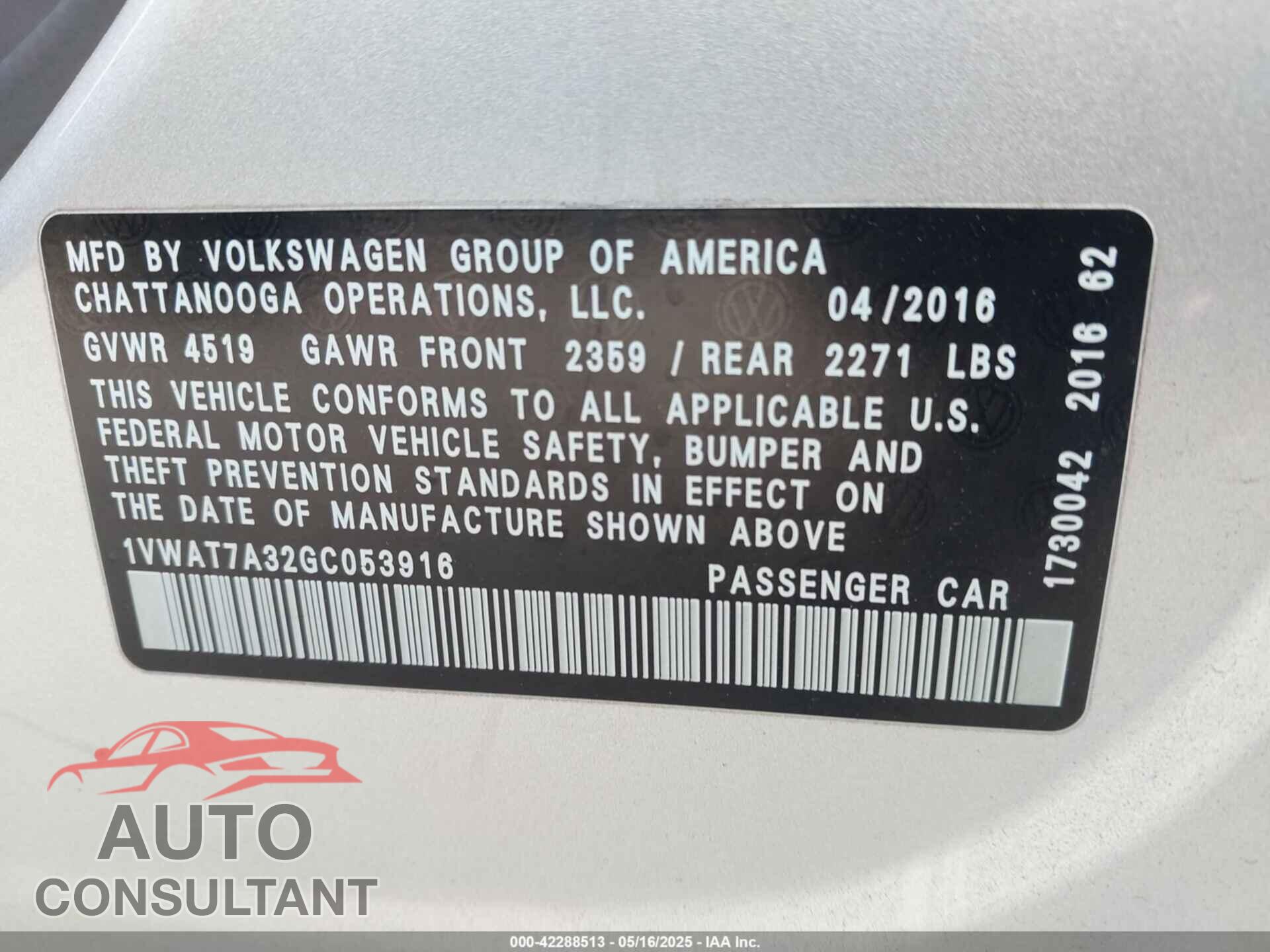 VOLKSWAGEN PASSAT 2016 - 1VWAT7A32GC053916