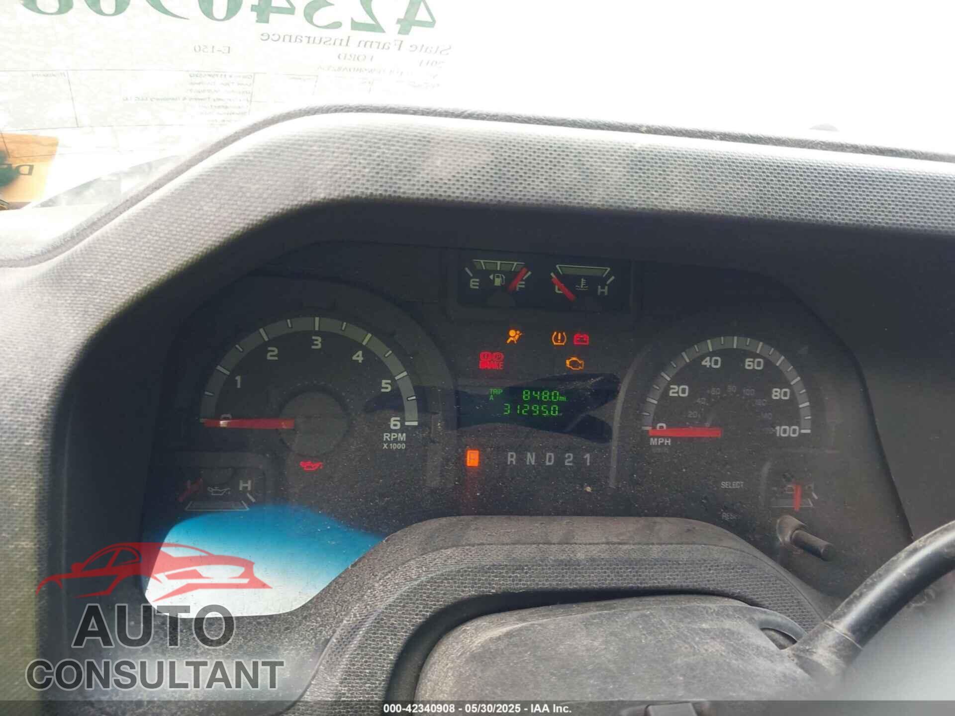 FORD E-150 2011 - 1FTNE1EW6BDA82354