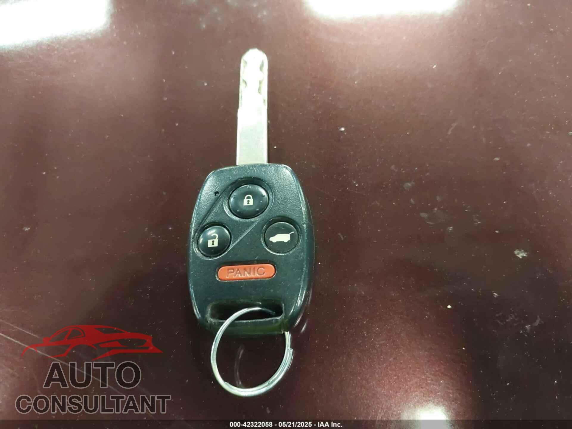 HONDA PILOT 2011 - 5FNYF4H48BB005466