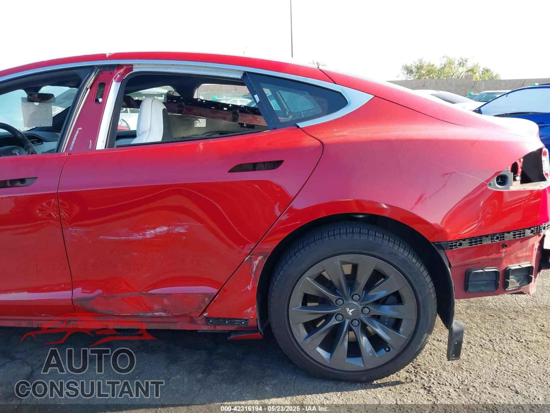 TESLA MODEL S 2018 - 5YJSA1E22JF291433