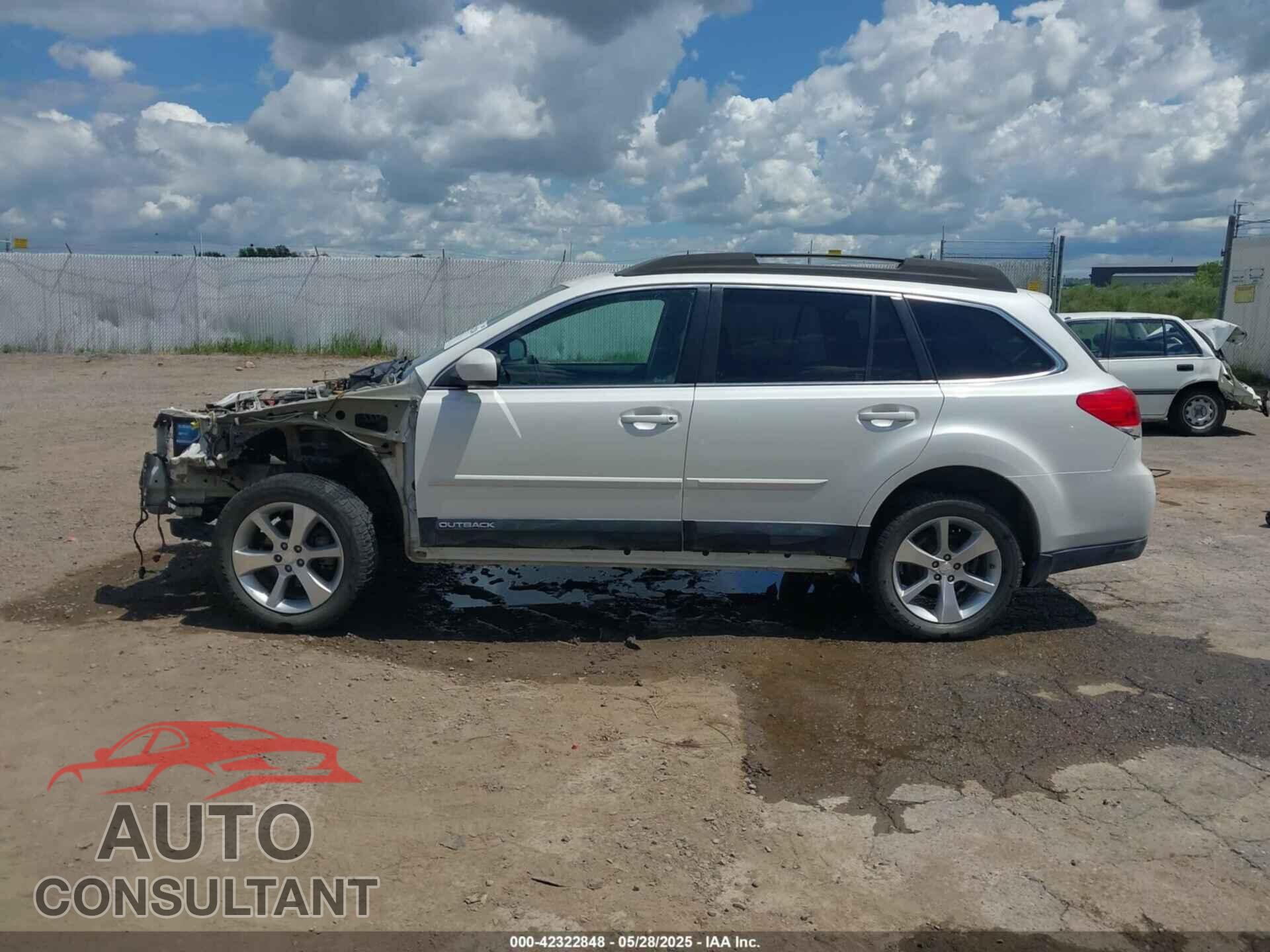 SUBARU OUTBACK 2013 - 4S4BRCKC4D3301250