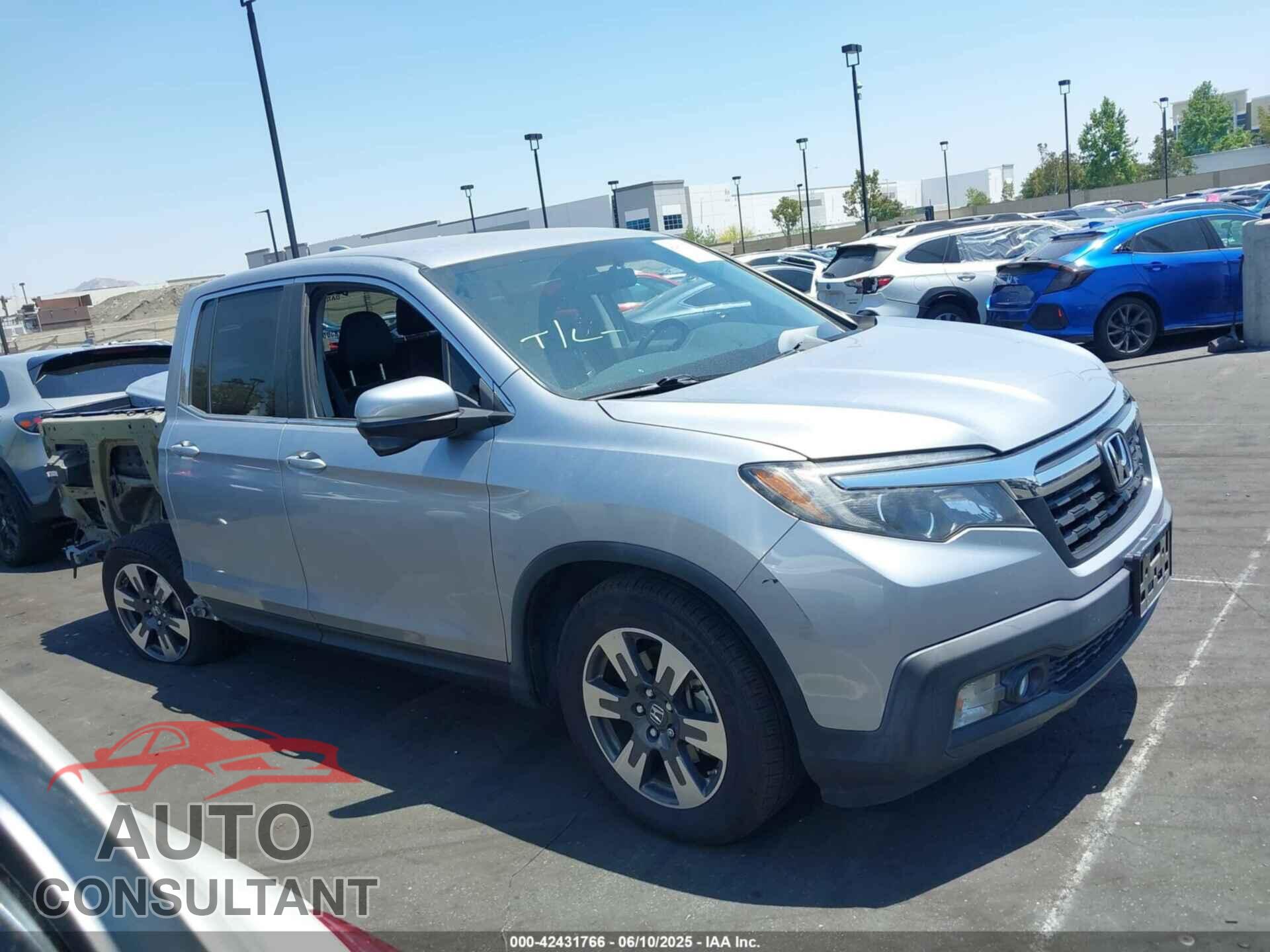 HONDA RIDGELINE 2017 - 5FPYK2F61HB007158