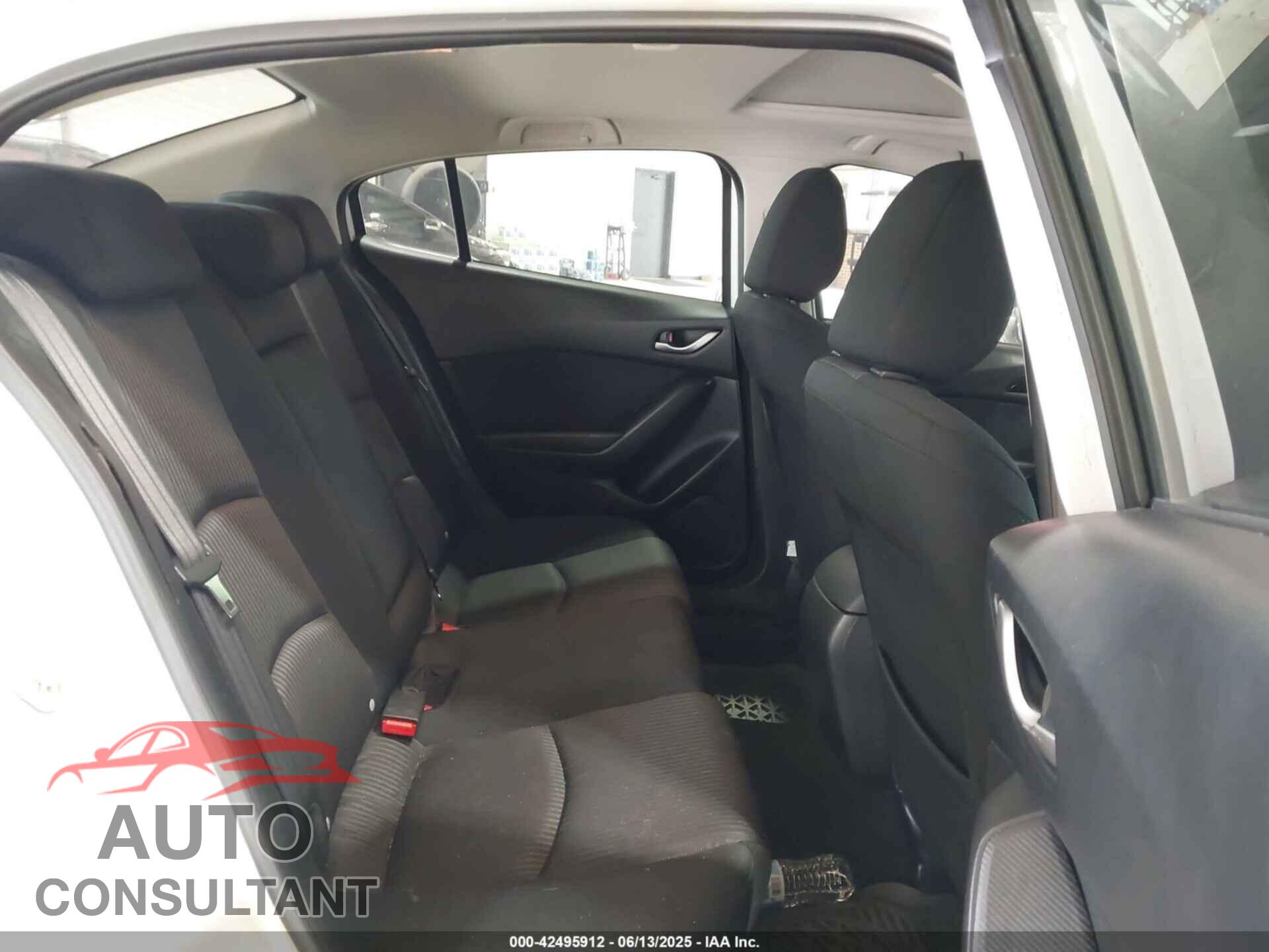 MAZDA MAZDA3 2014 - JM1BM1V70E1134498