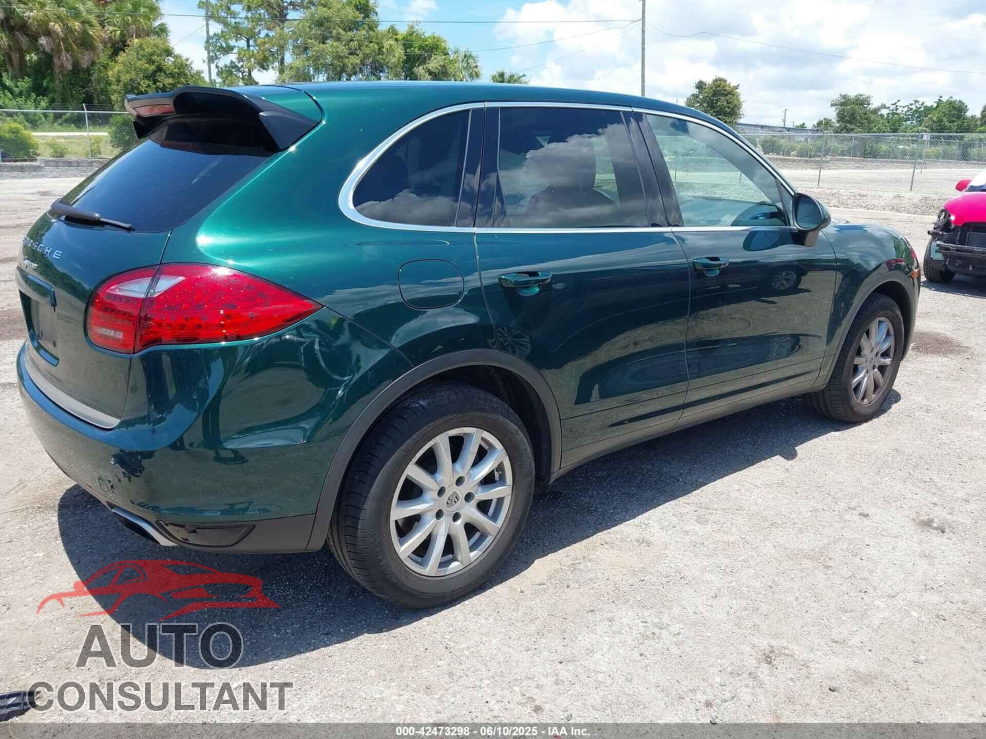 PORSCHE CAYENNE 2014 - WP1AA2A21ELA06570