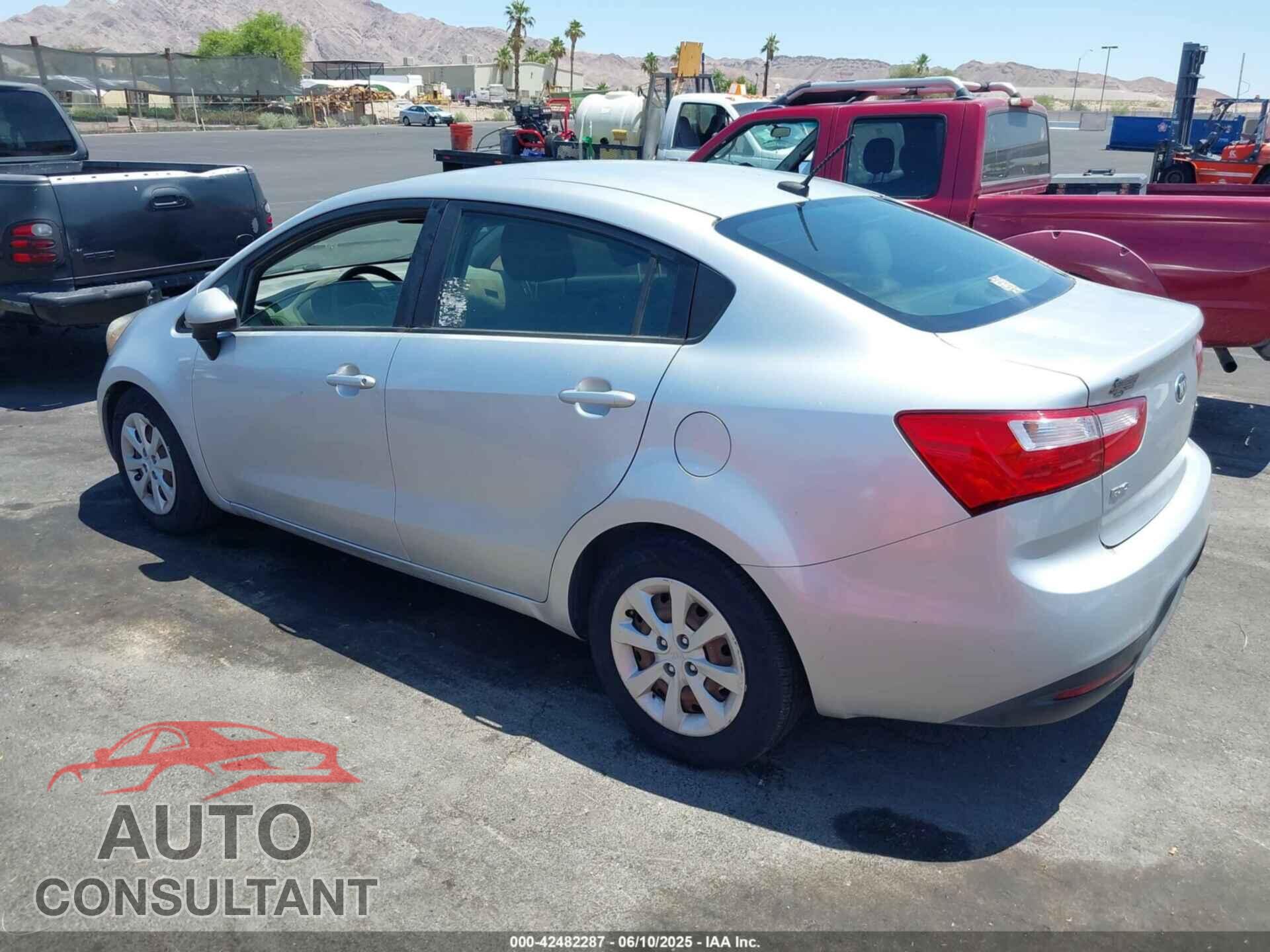 KIA RIO 2015 - KNADM4A36F6501872