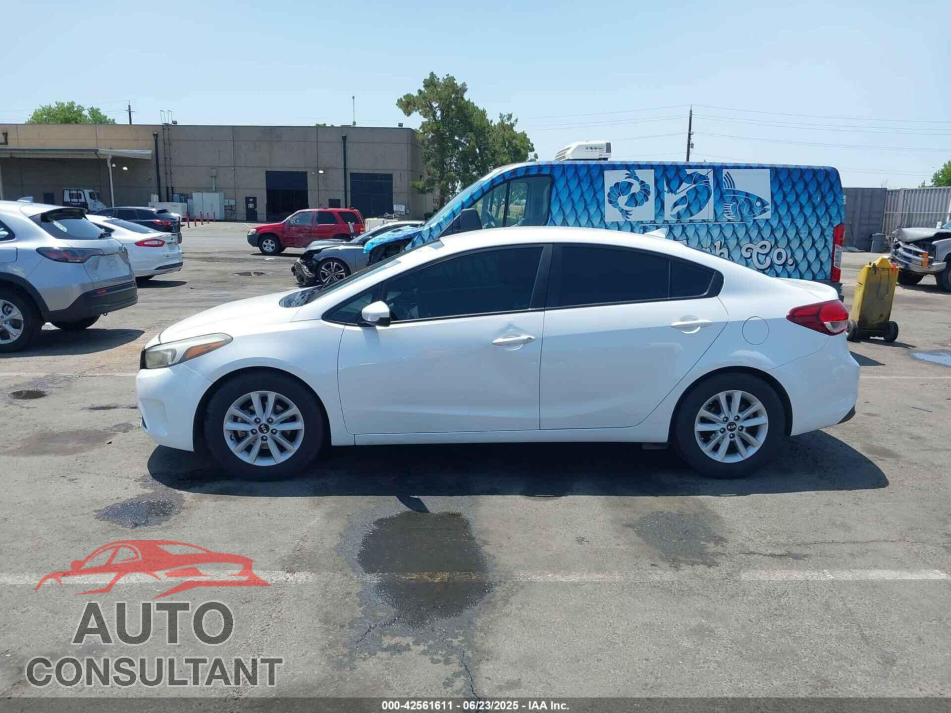 KIA FORTE 2017 - 3KPFL4A78HE065900