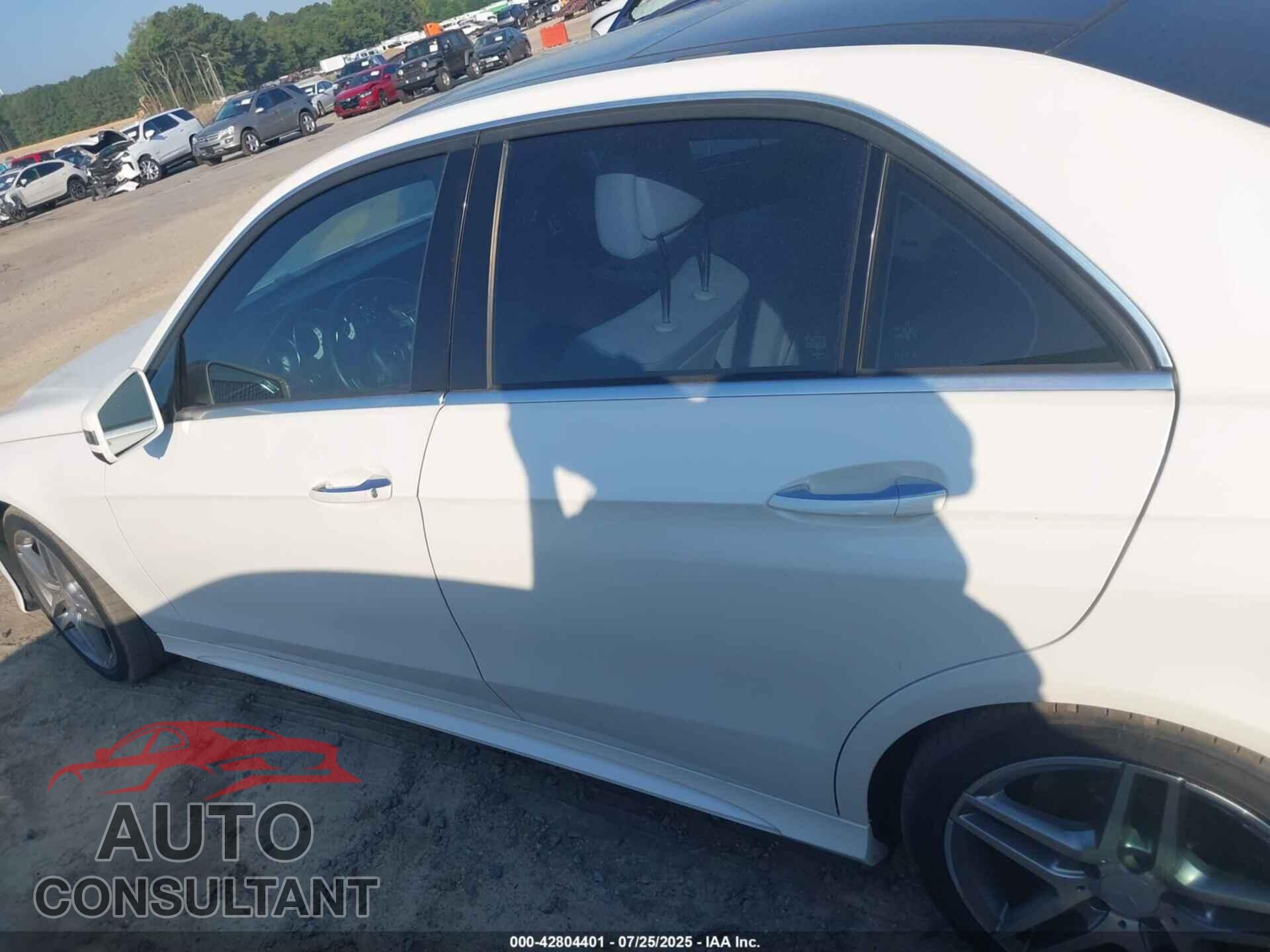 MERCEDES-BENZ E 550 2014 - WDDHF9BB0EA902773