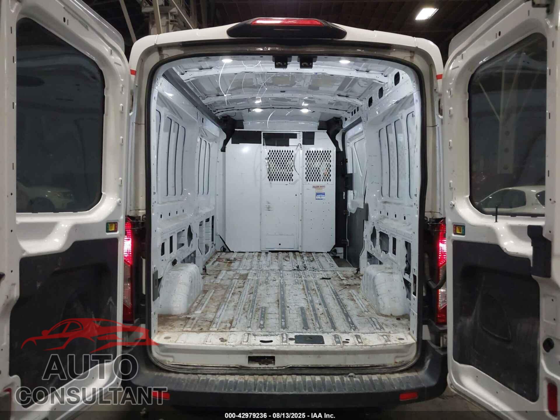 FORD TRANSIT-250 2020 - 1FTBR1C84LKA42184