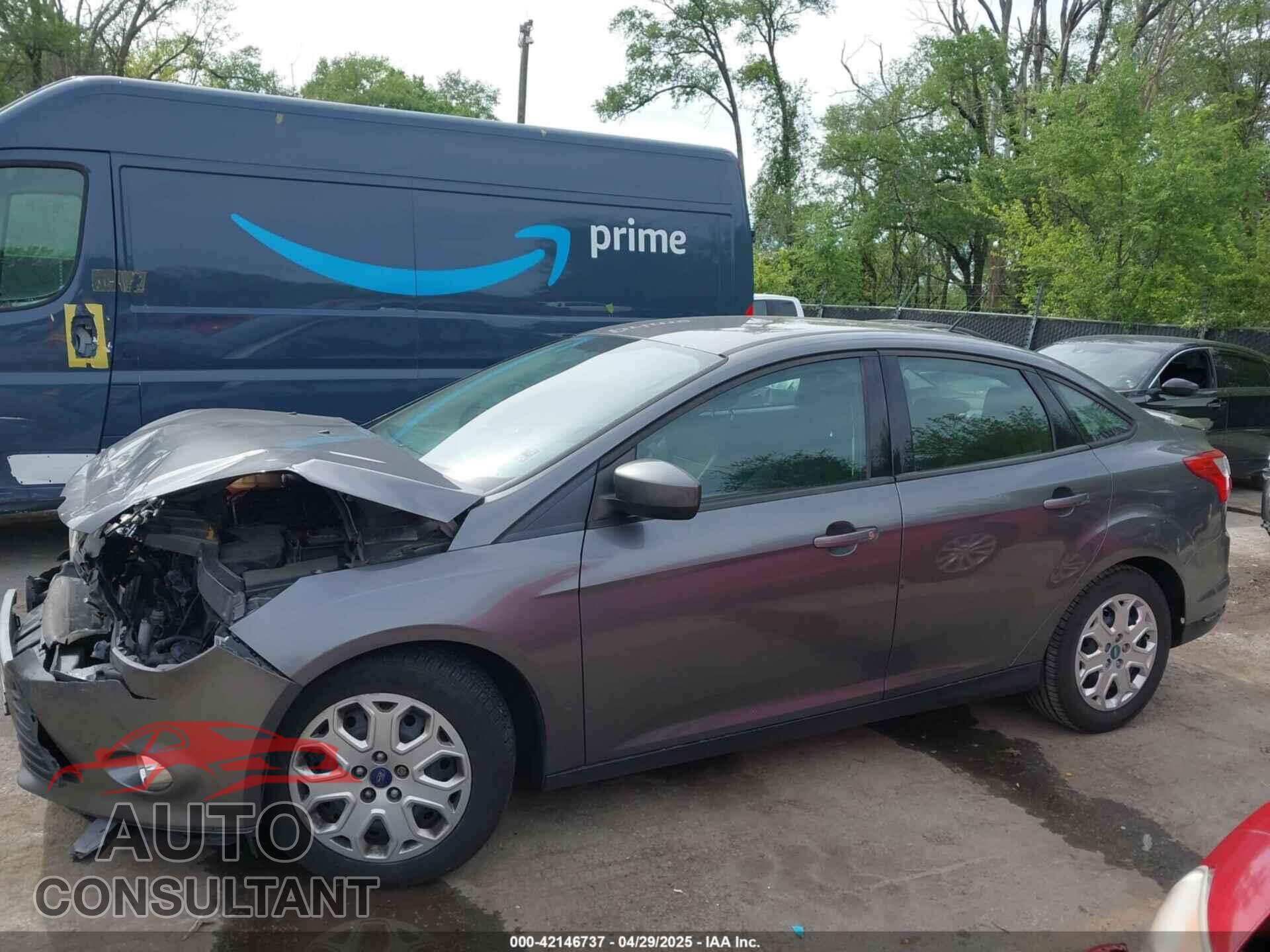 FORD FOCUS 2012 - 1FAHP3F27CL118287