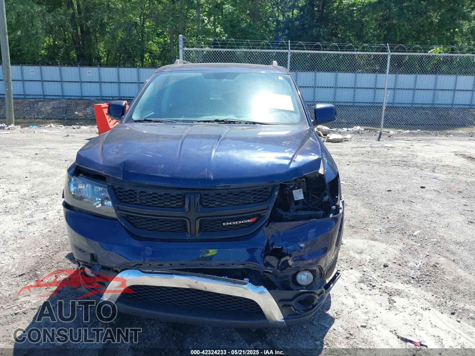 DODGE JOURNEY 2017 - 3C4PDCGG4HT582867