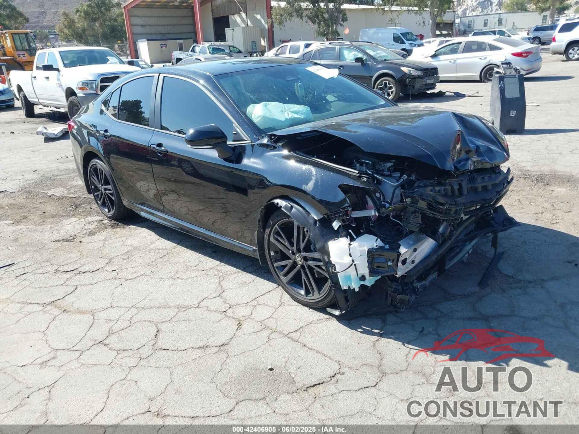 TOYOTA CAMRY 2025 - 4T1DBADK8SU527594