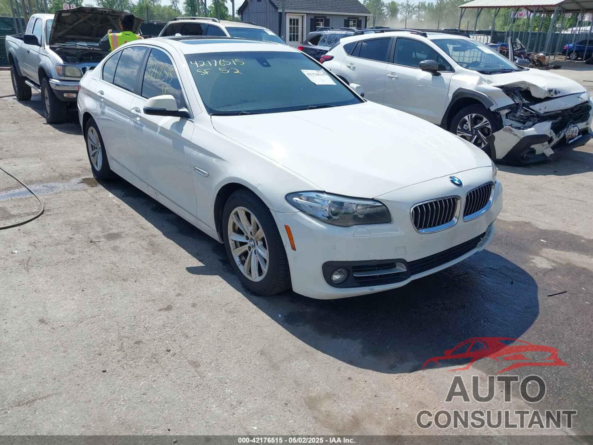BMW 528I 2016 - WBA5A7C50GG151129